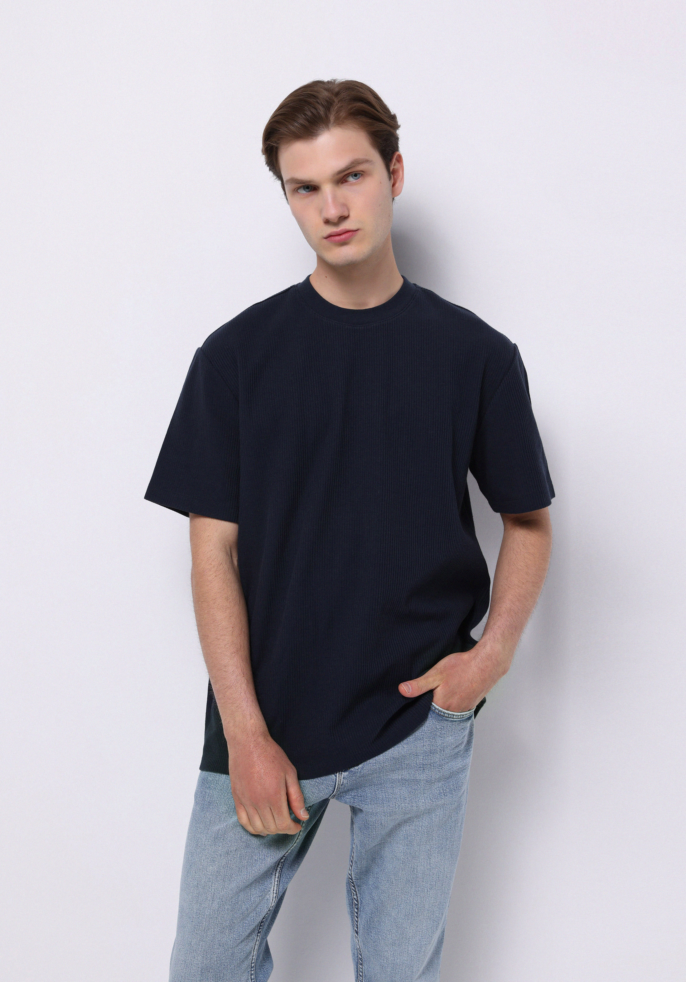 Afișați detalii pentru Confort Fit Round Neck Drept Bărbați Bleumarin Tricou Cu Mânecă Scurtă