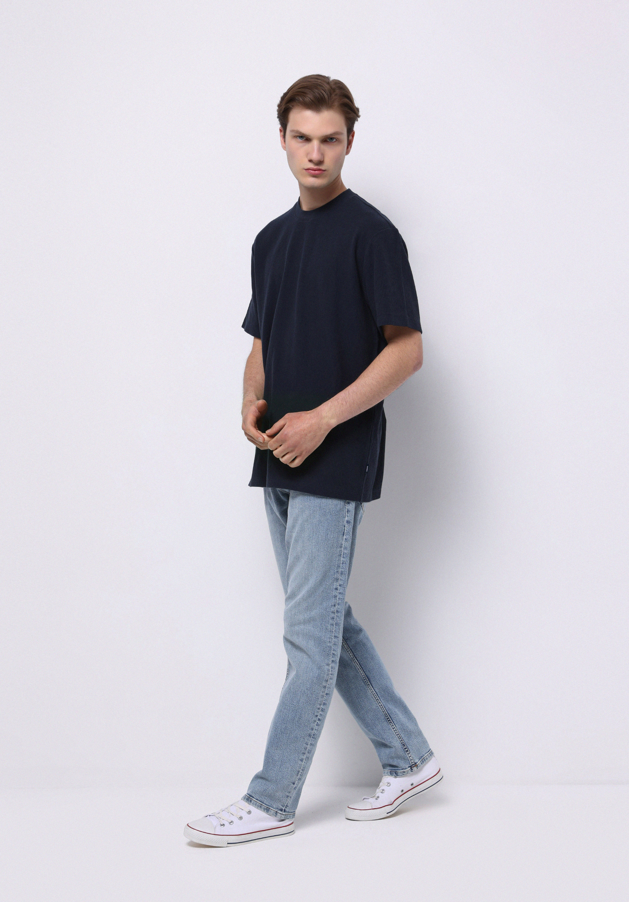 Afișați detalii pentru Confort Fit Round Neck Drept Bărbați Bleumarin Tricou Cu Mânecă Scurtă