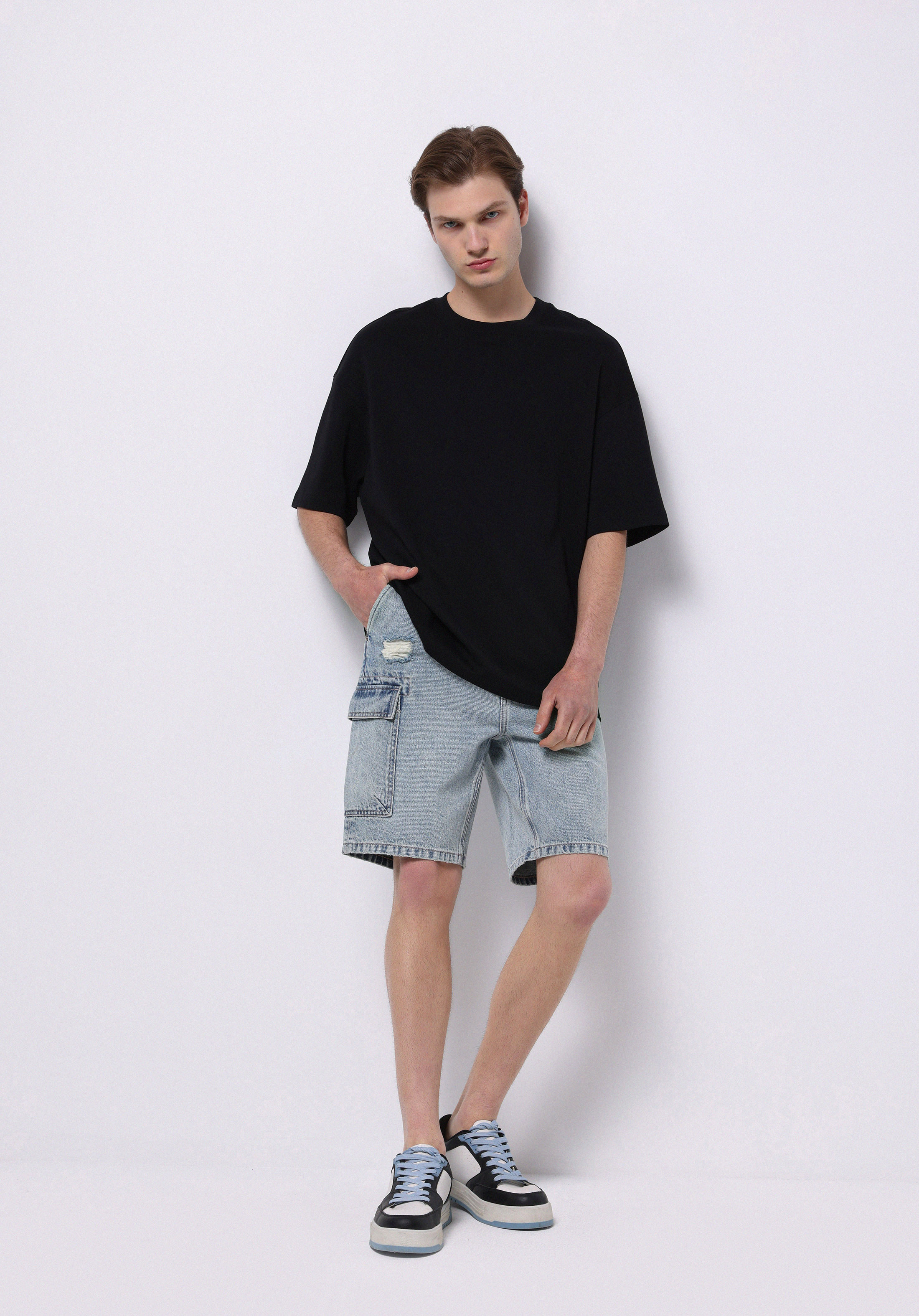Afișați detalii pentru Short / Pantaloni Scurti De Barbati Albastru Cargo Fit  Cl1074776