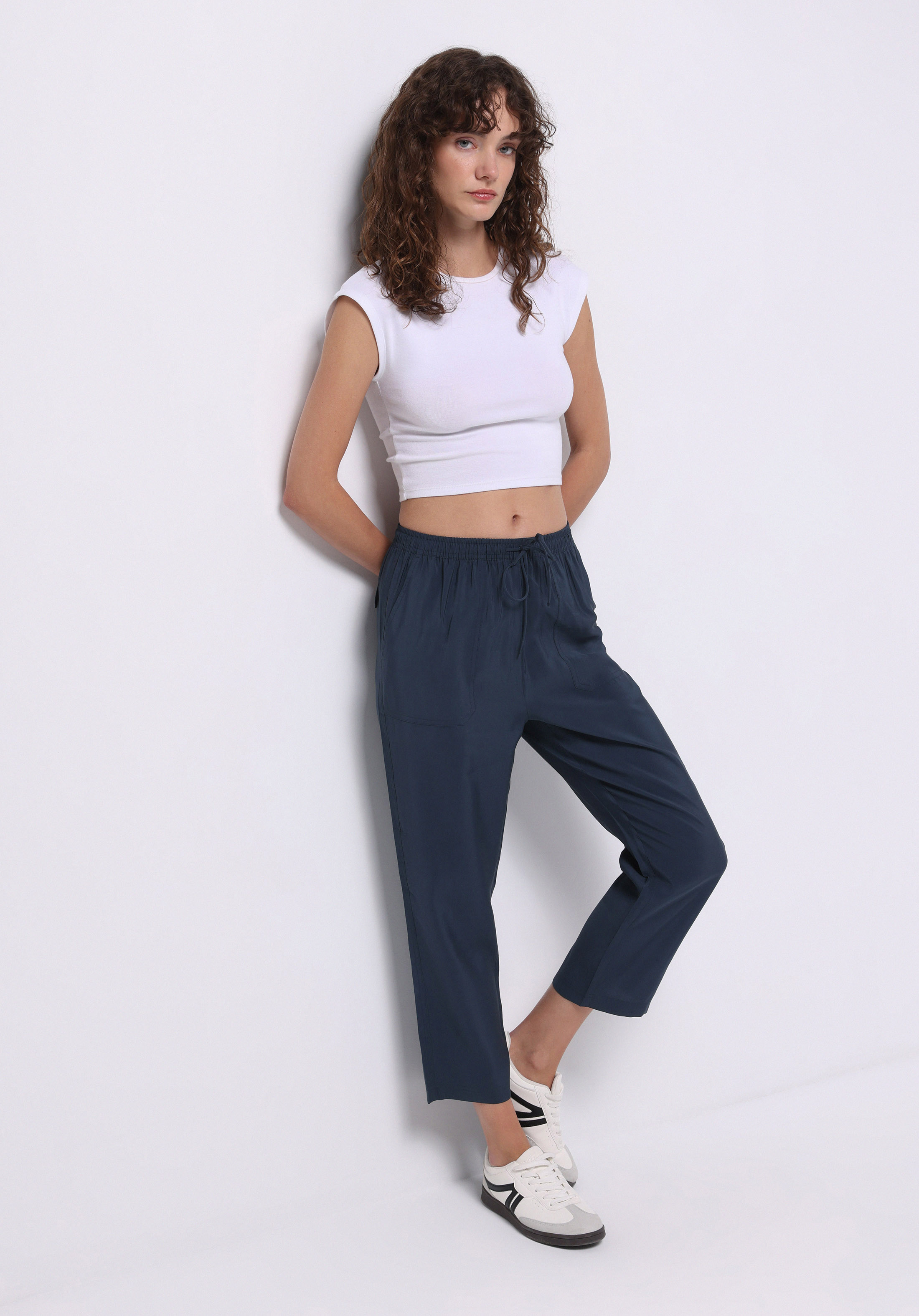 Afișați detalii pentru Pantaloni De Dama Albastru Marin Regular Fit  Cl1074663