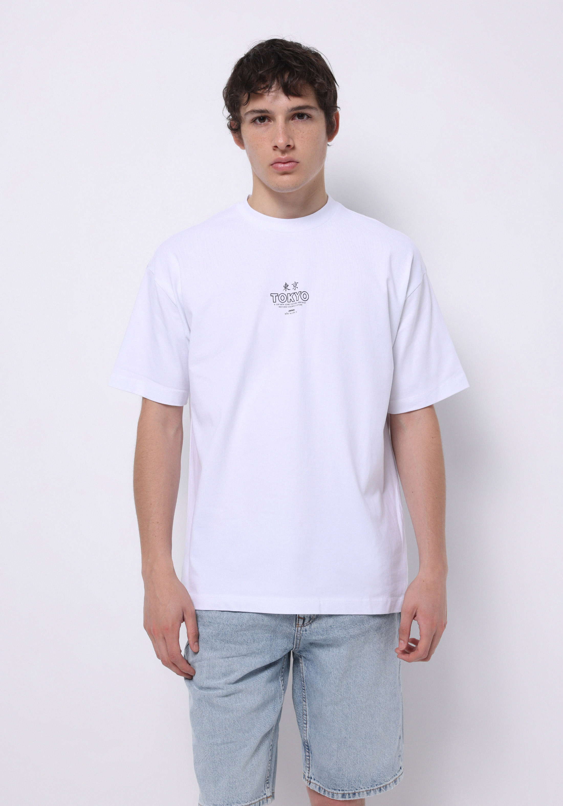 Afișați detalii pentru Comfort Fit Round Neck Drept Bărbați Alb Short Tricou Cu Mânecă Scurtă