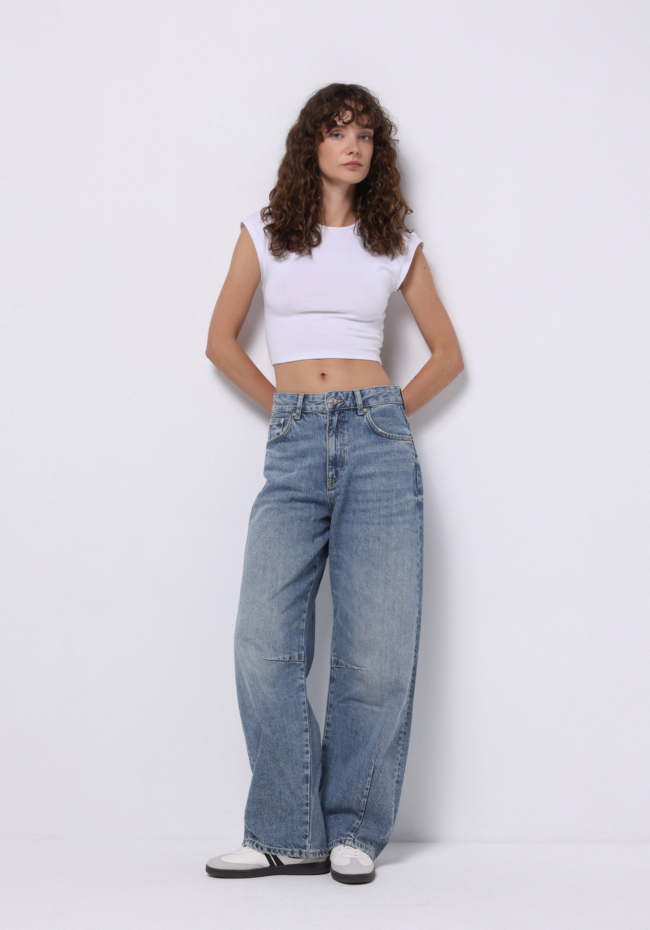 Afișați detalii pentru Pantaloni De Dama Albastru Baggy Fit  Cl1075838