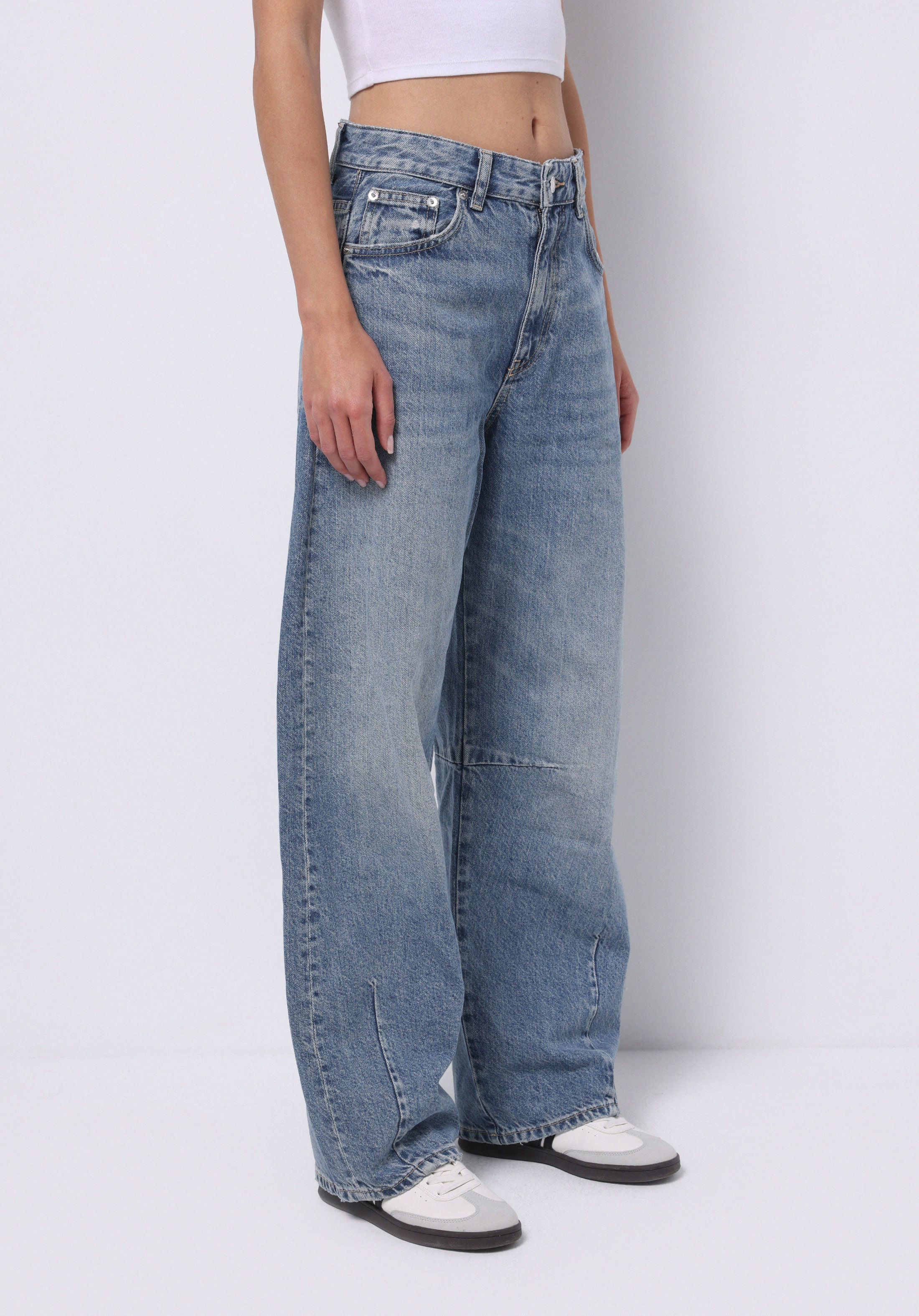 Afișați detalii pentru Pantaloni De Dama Albastru Baggy Fit  Cl1075838