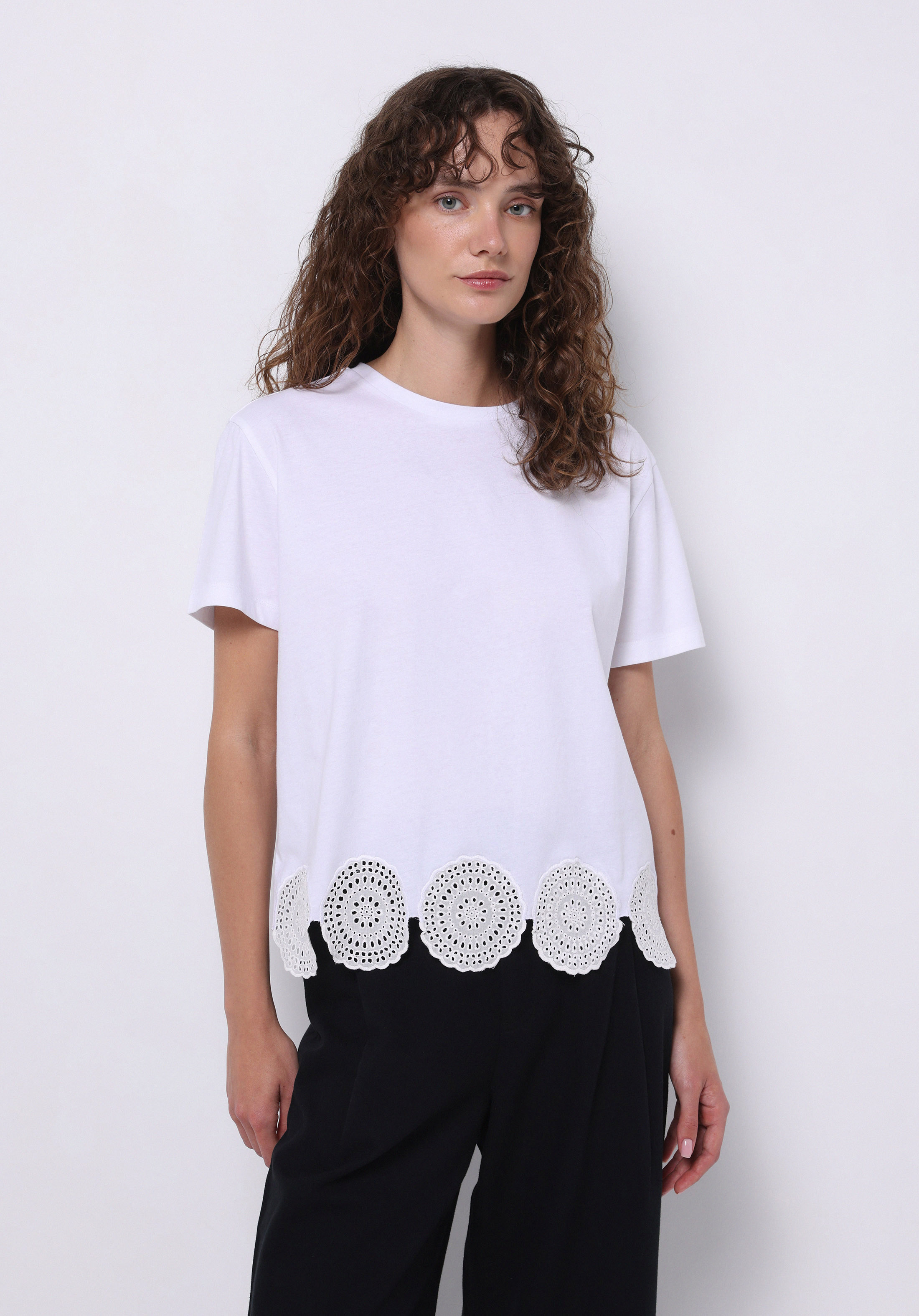 Afișați detalii pentru Tricou Cu Maneca Scurta De Dama Alb Regular Fit  Cl1074284