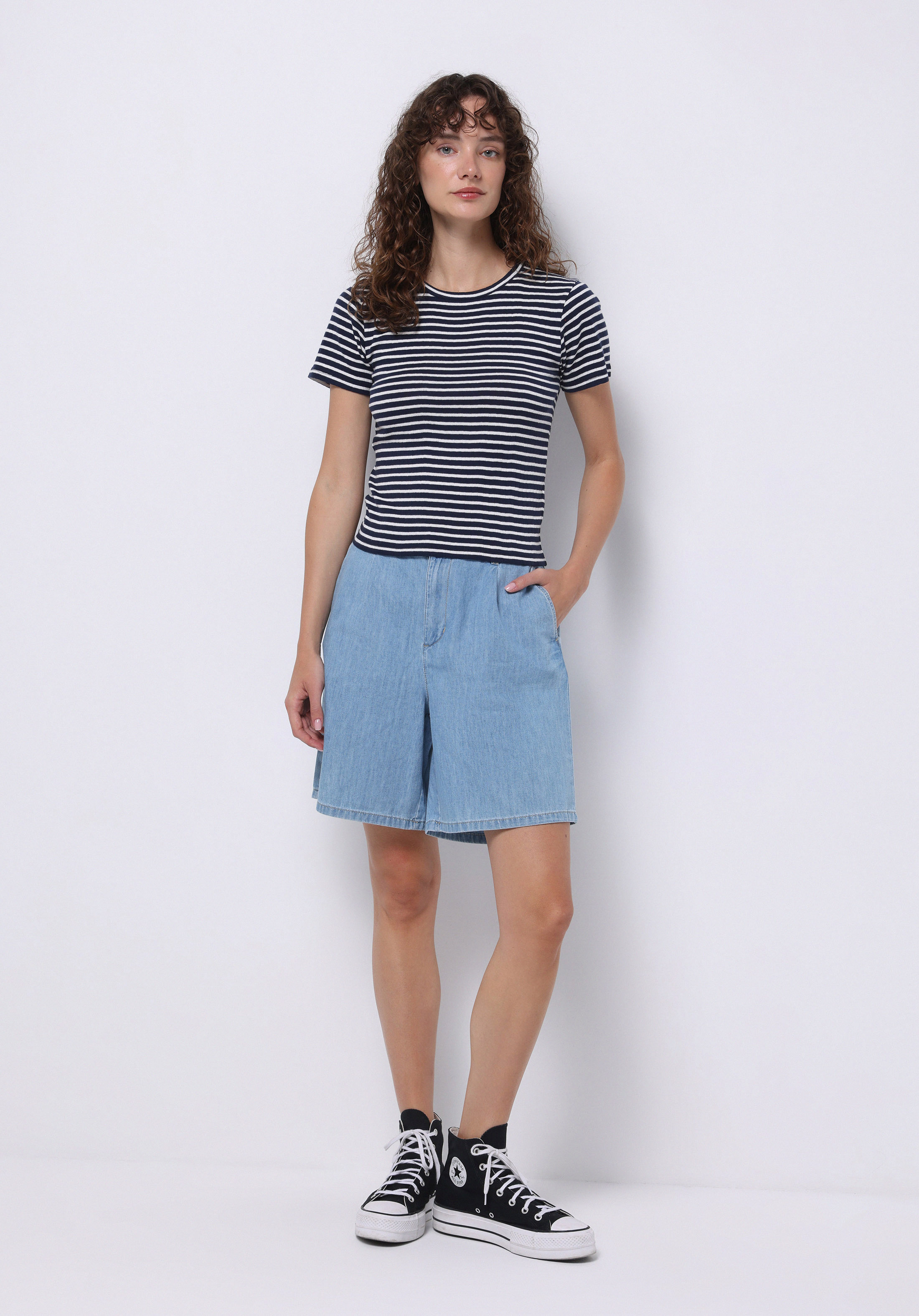 Afișați detalii pentru Tricou Cu Maneca Scurta De Dama Albastru Marin Slim Fit  Cl1074593