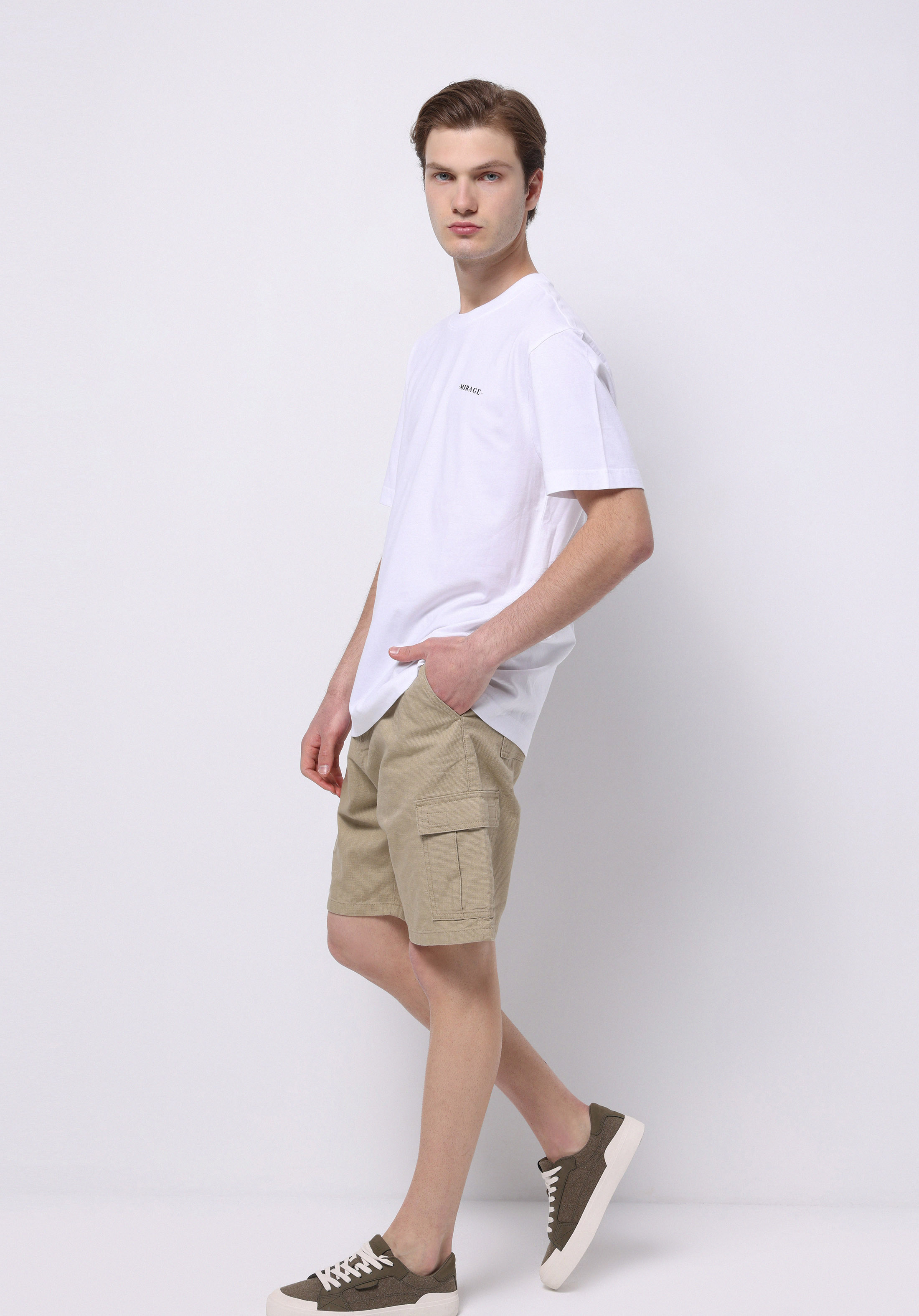 Afișați detalii pentru Short / Pantaloni Scurti De Barbati Bej Regular Fit  Cl1074525