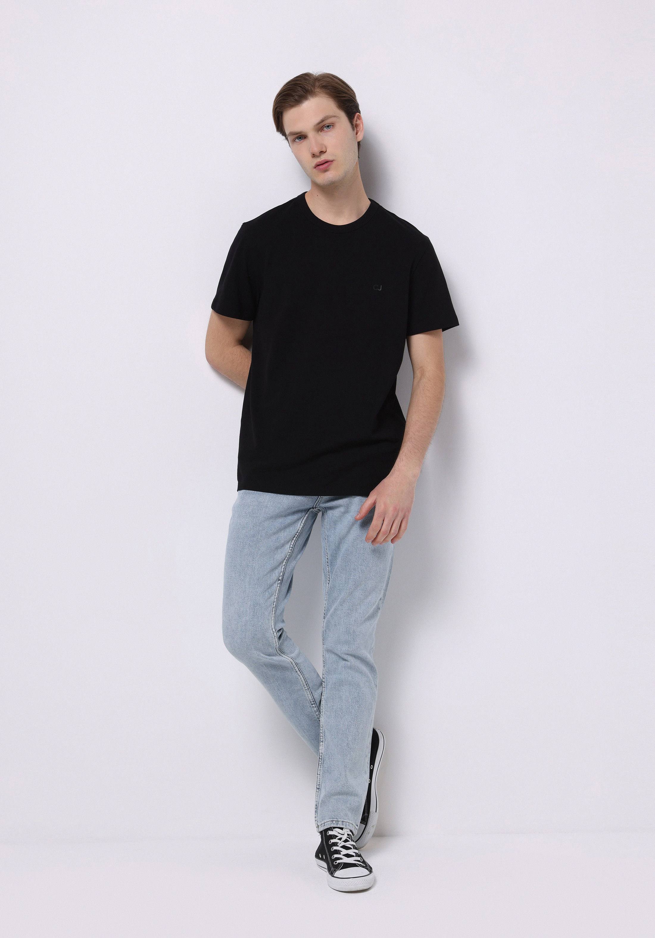 Afișați detalii pentru Pantaloni De Barbati Albastru Straight Fit 044 Karl Cl1074729