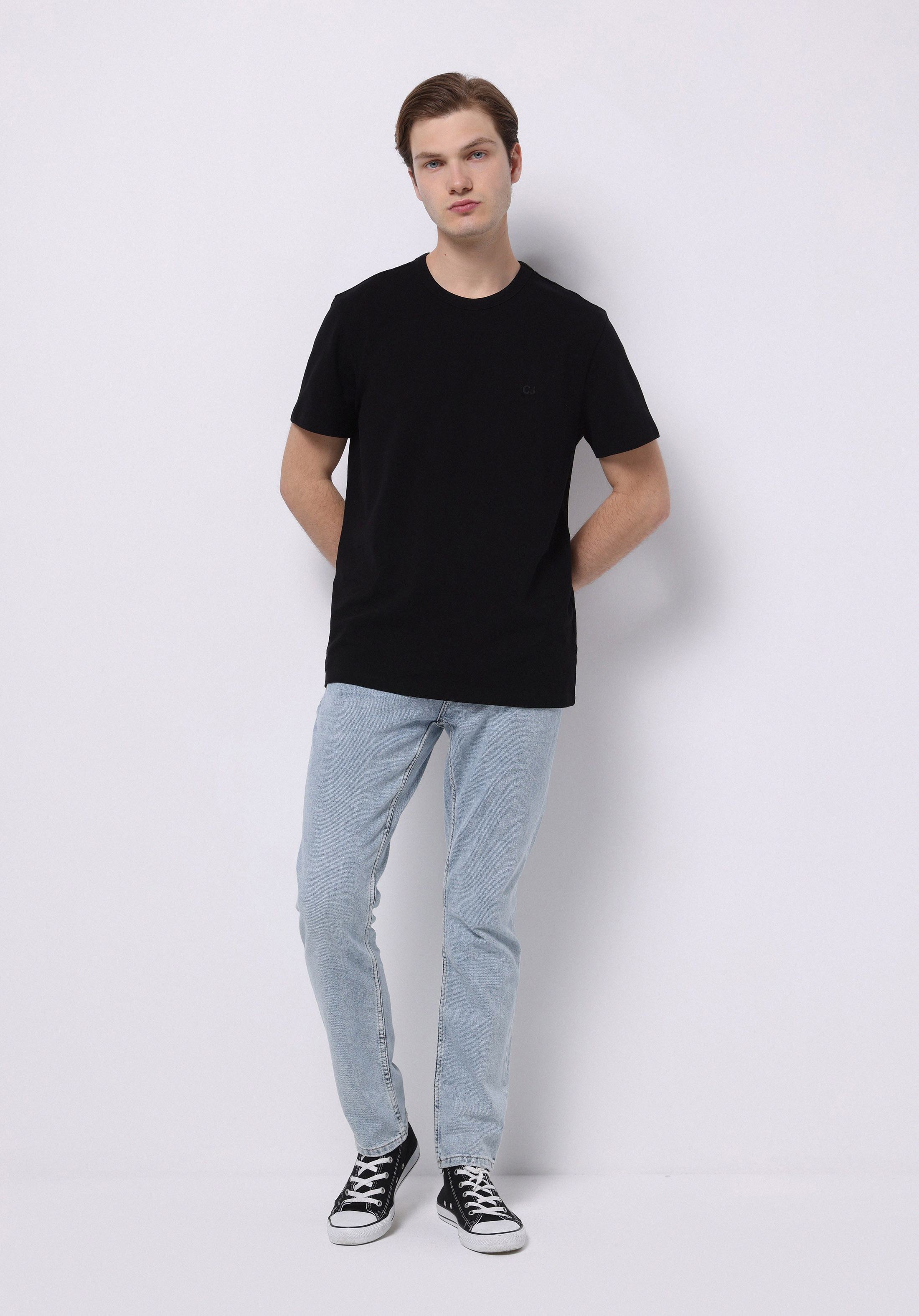 Afișați detalii pentru Pantaloni De Barbati Albastru Straight Fit 044 Karl Cl1074729