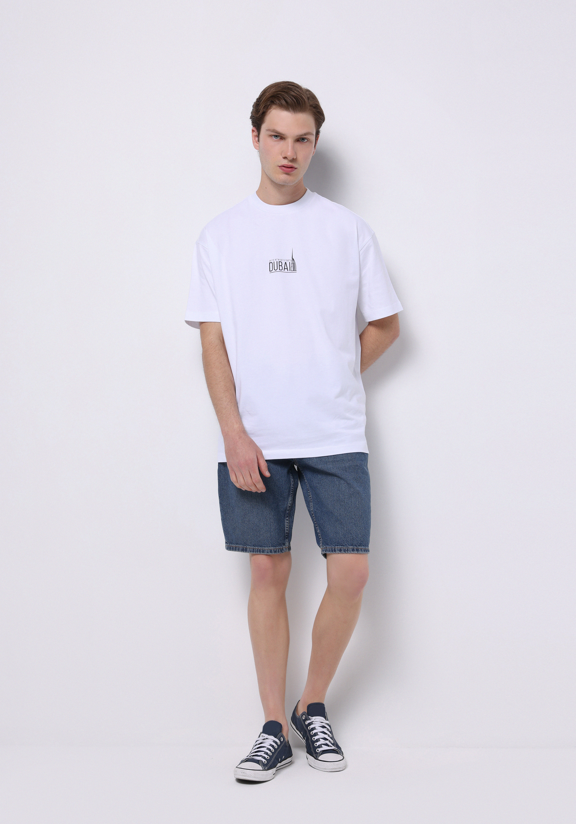 Afișați detalii pentru Comfort Fit Round Neck Drept Bărbați Alb Short Tricou Cu Mânecă Scurtă
