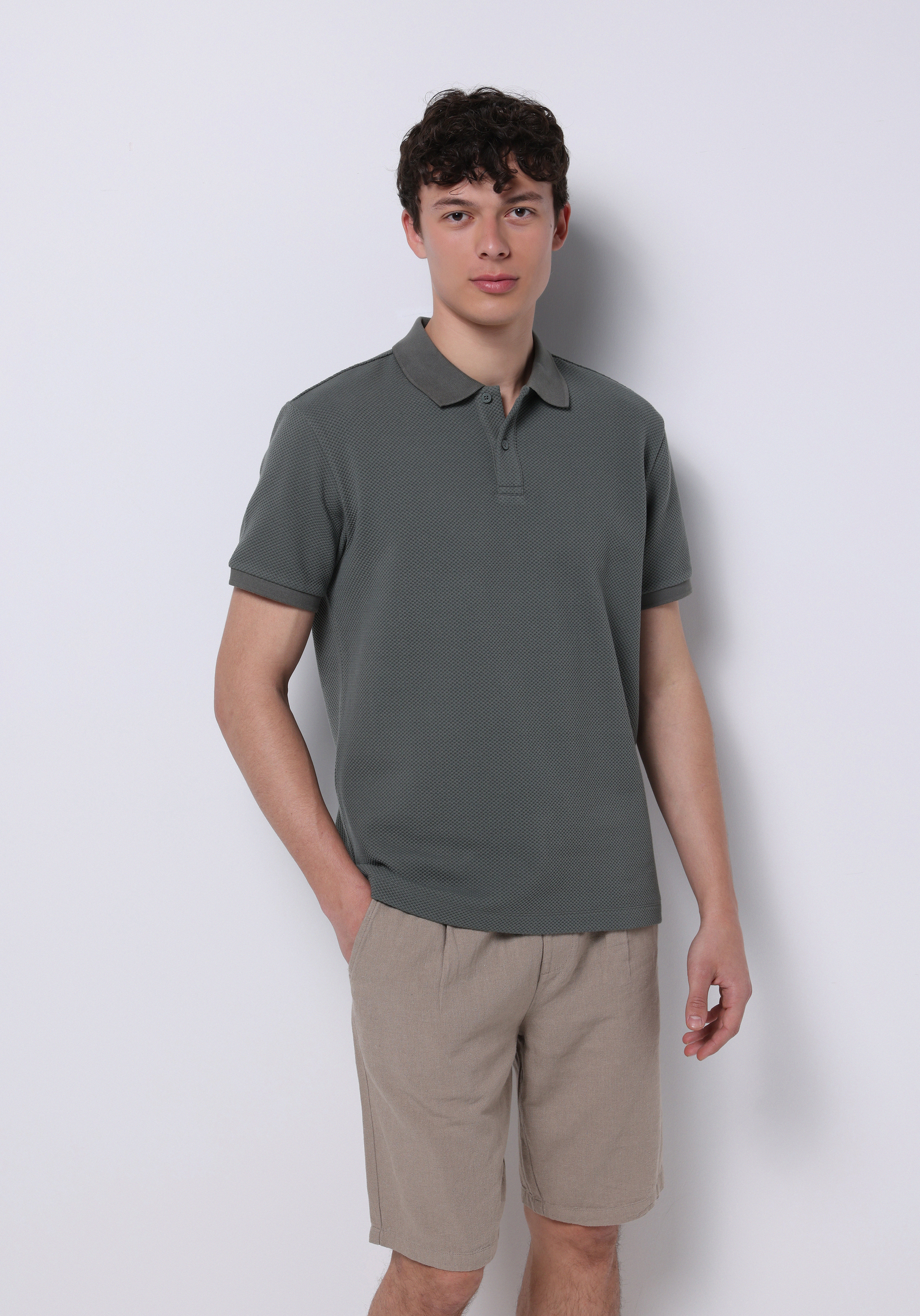 Afișați detalii pentru Tricou Polo Cu Maneca Scurta De Barbati Kaki Regular Fit  Cl1074715