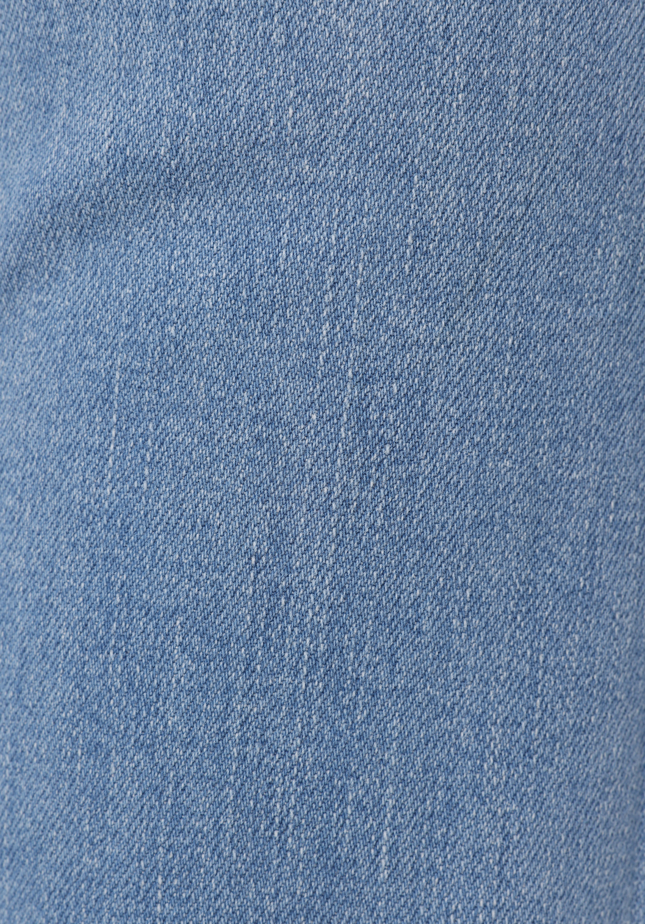 Afișați detalii pentru Regular Fit Mid Waist Bootcut Blugi İndigo Pentru Femei