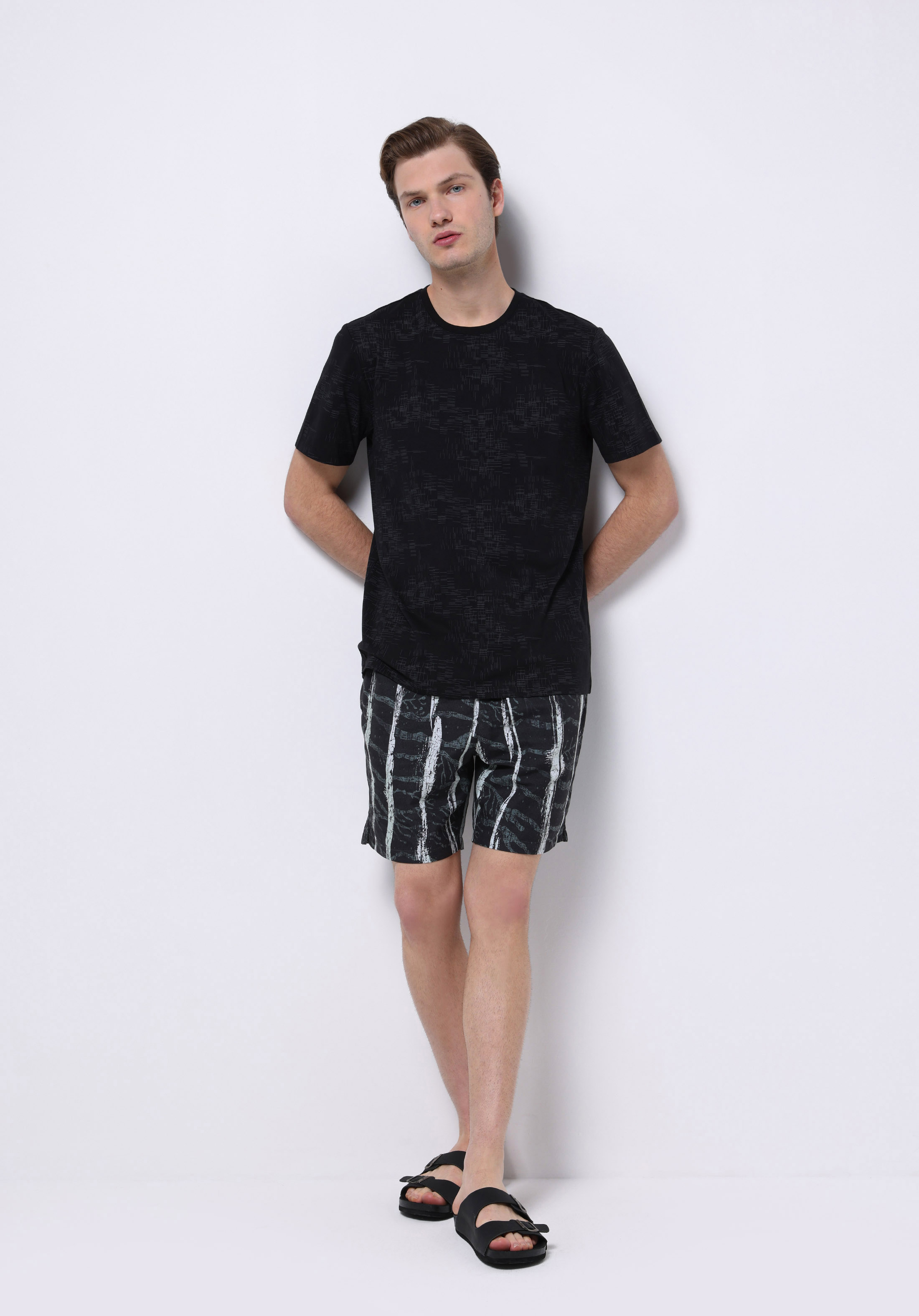 Afișați detalii pentru Short De Plaja De Barbati Antracit Regular Fit  Cl1074049