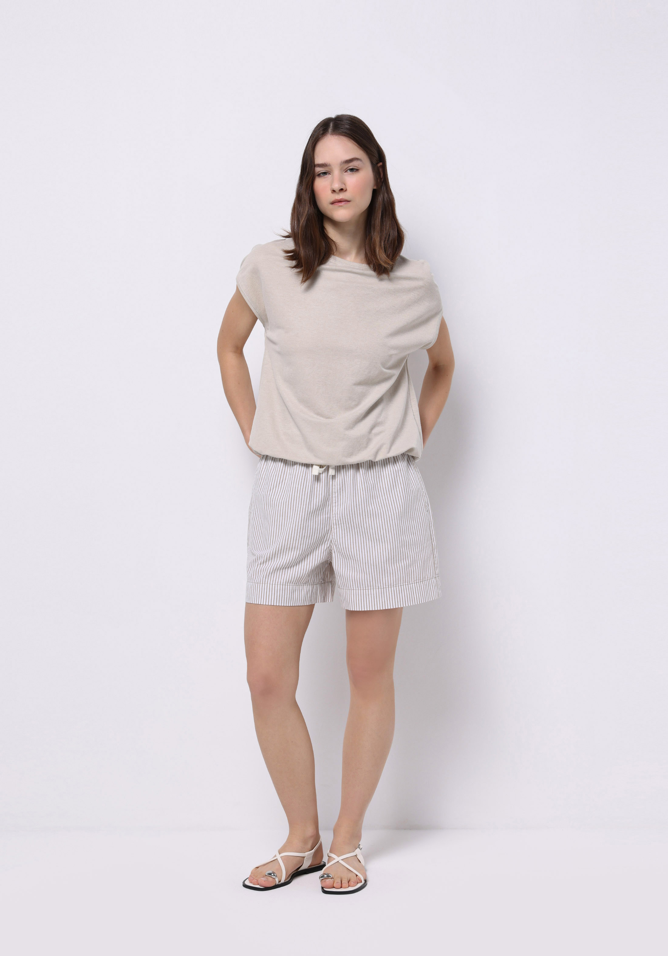 Afișați detalii pentru Bluza Cu Maneca Scurta De Dama Bej Regular Fit  Cl1074351