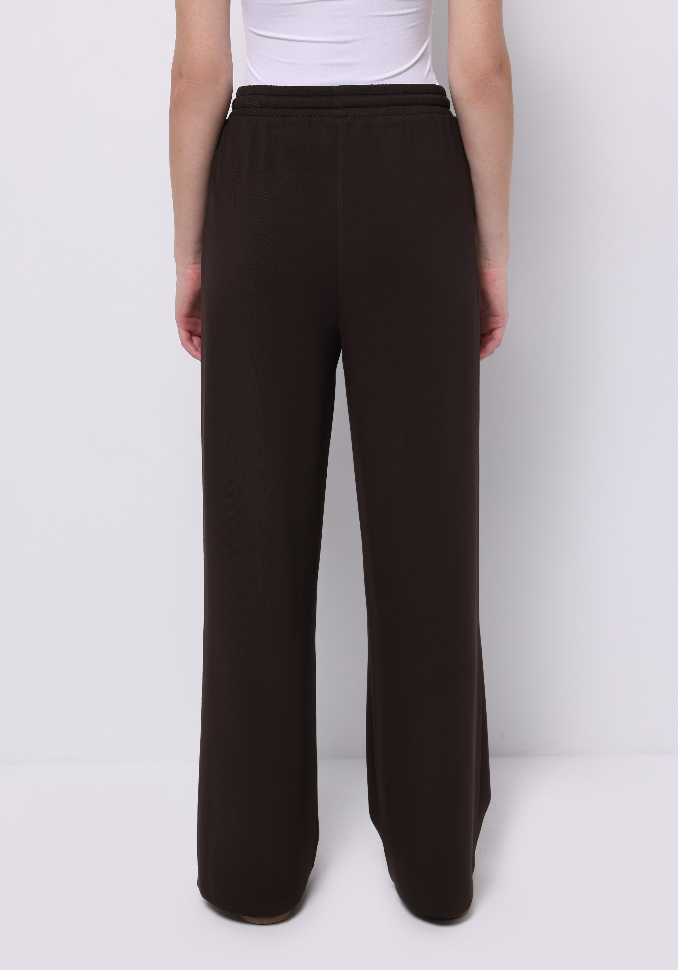 Afișați detalii pentru Pantaloni De Trening De Dama Maro Regular Fit  Cl1075524