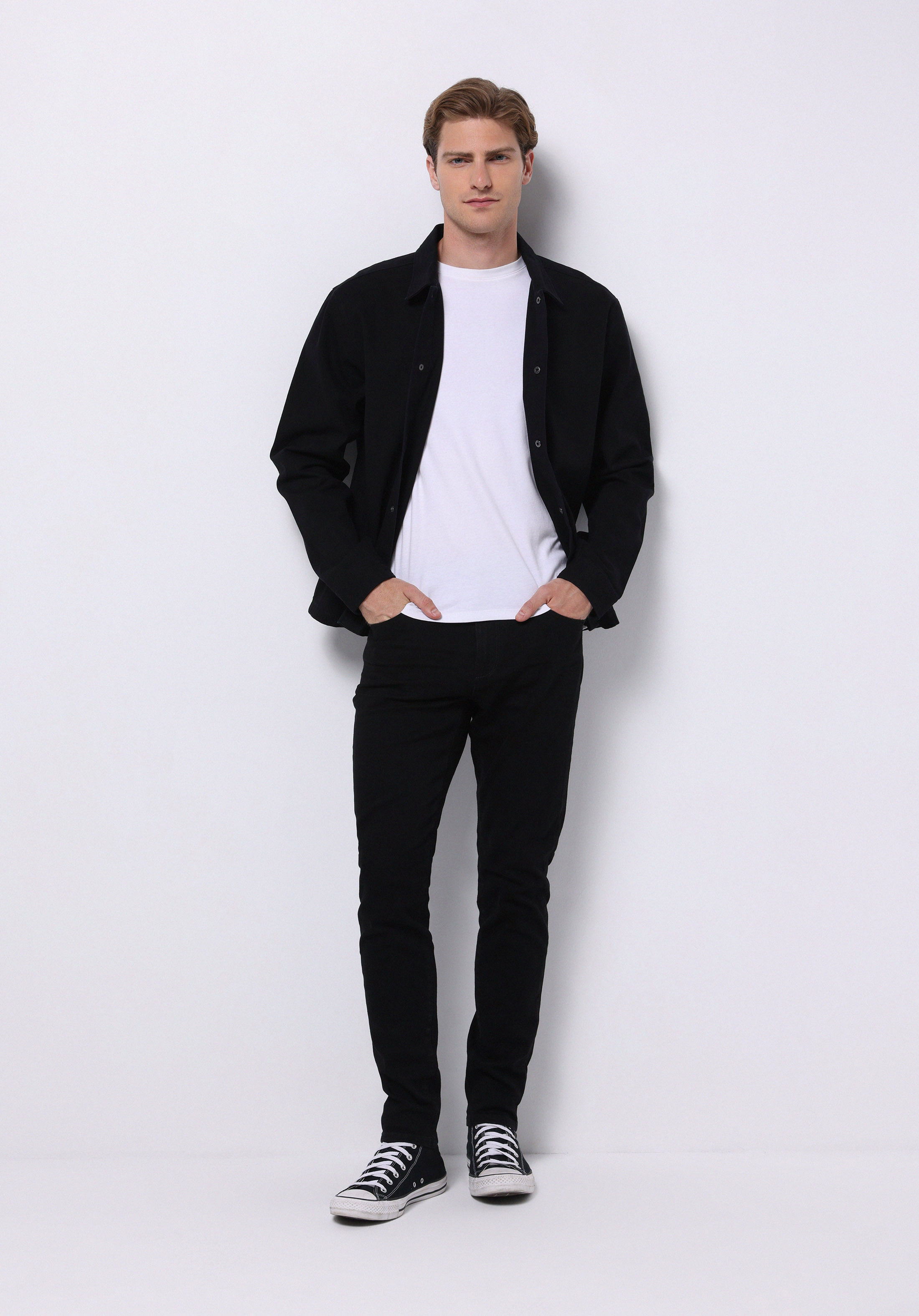 Afișați detalii pentru Jachetă De Barbati Negru Crop Fit  Cl1075308