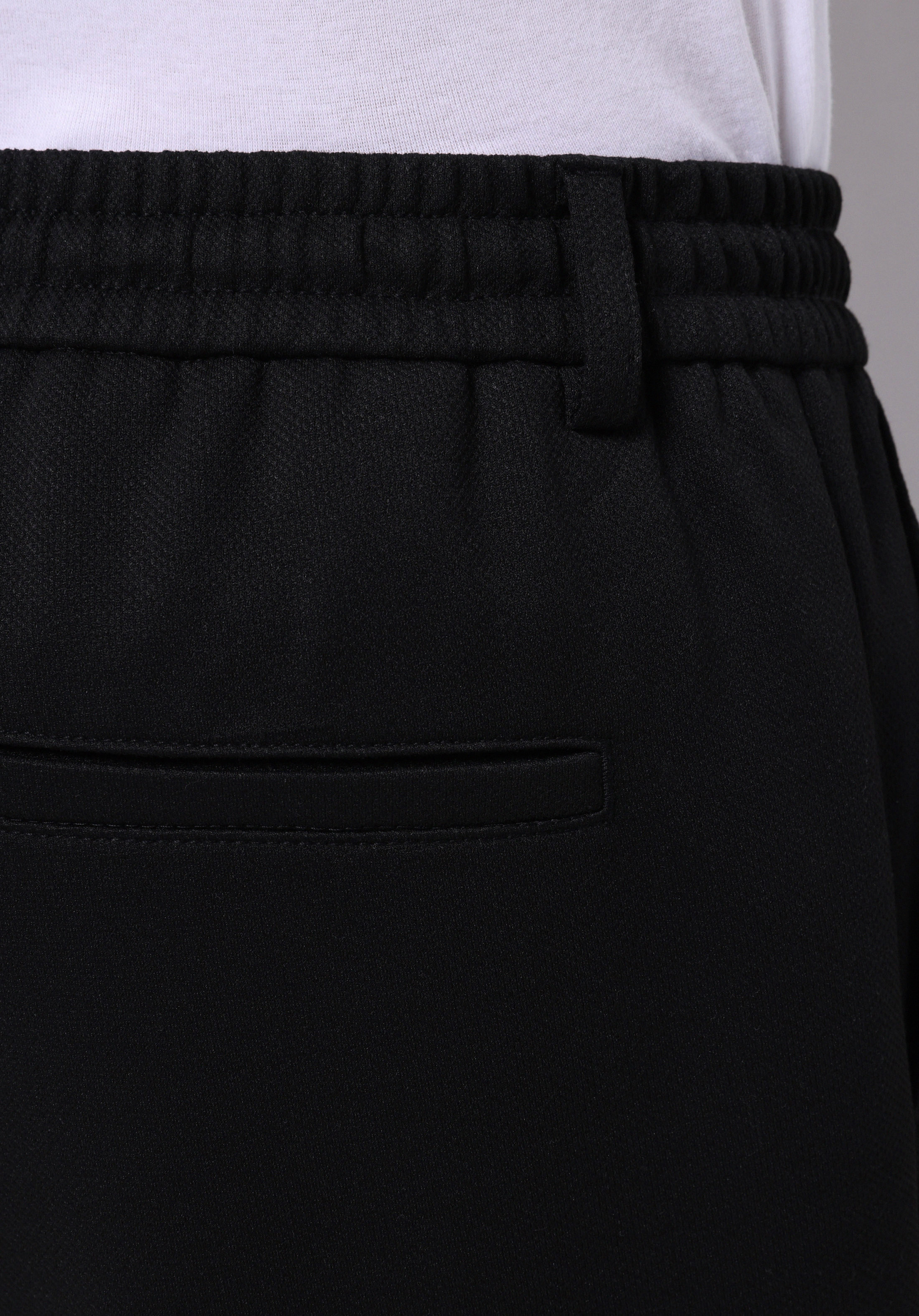 Afișați detalii pentru Pantaloni De Barbati Negru Regular Fit  Cl1075648