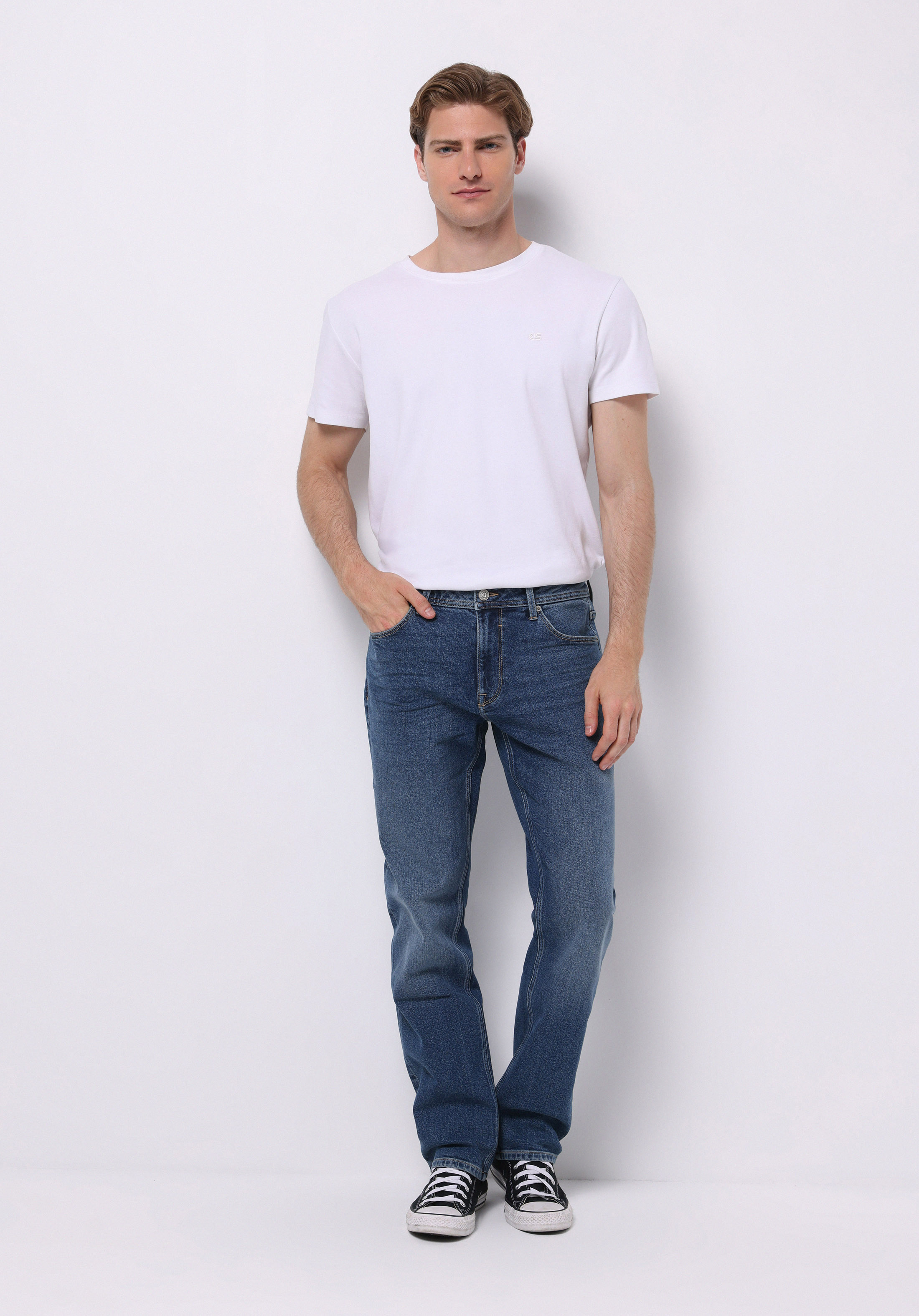 Afișați detalii pentru Pantaloni De Barbati Albastru Regular Fit 045 David Cl1076528