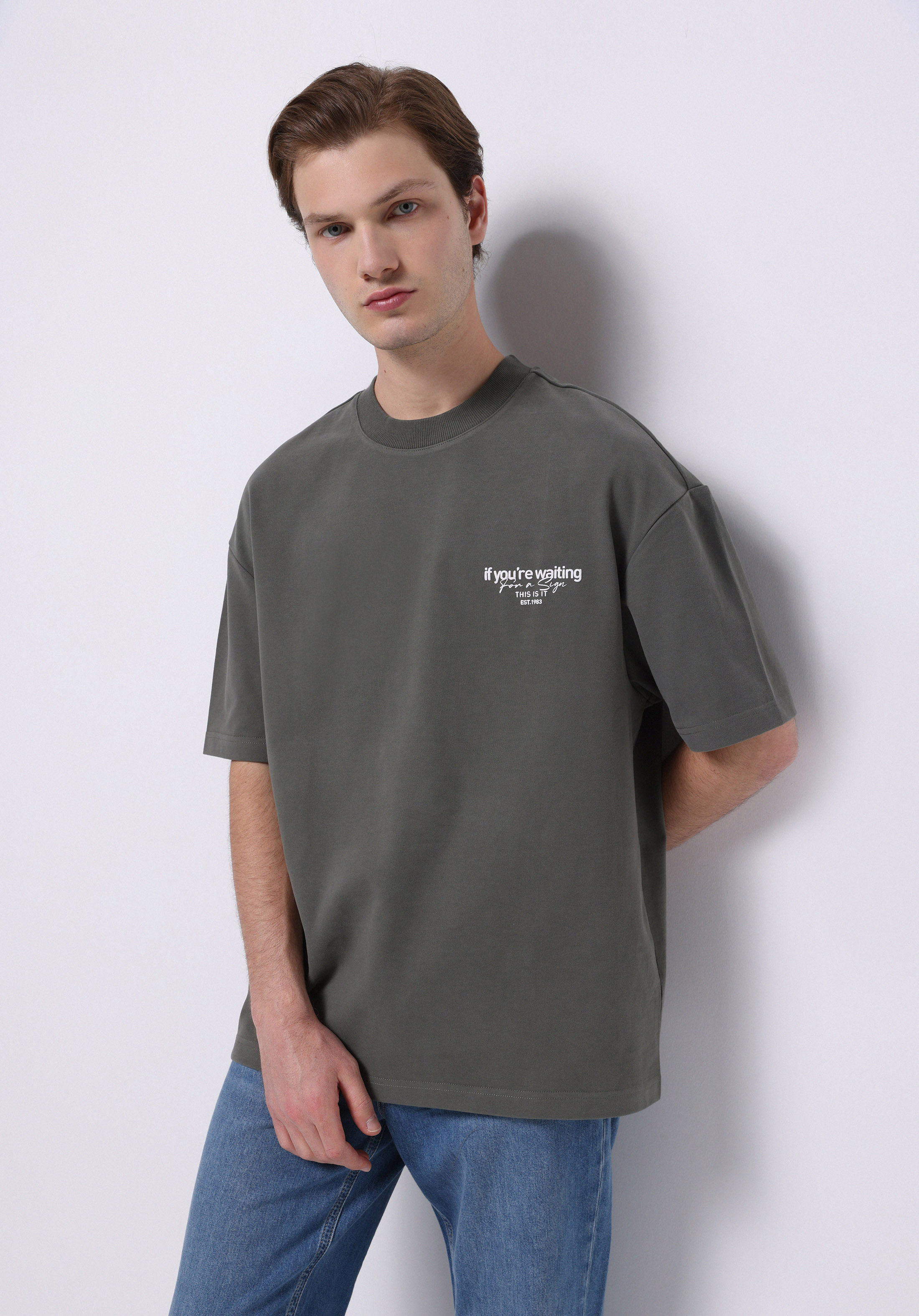 Afișați detalii pentru Tricou Cu Maneca Scurta De Barbati Verde Oversize Fit  Cl1075385