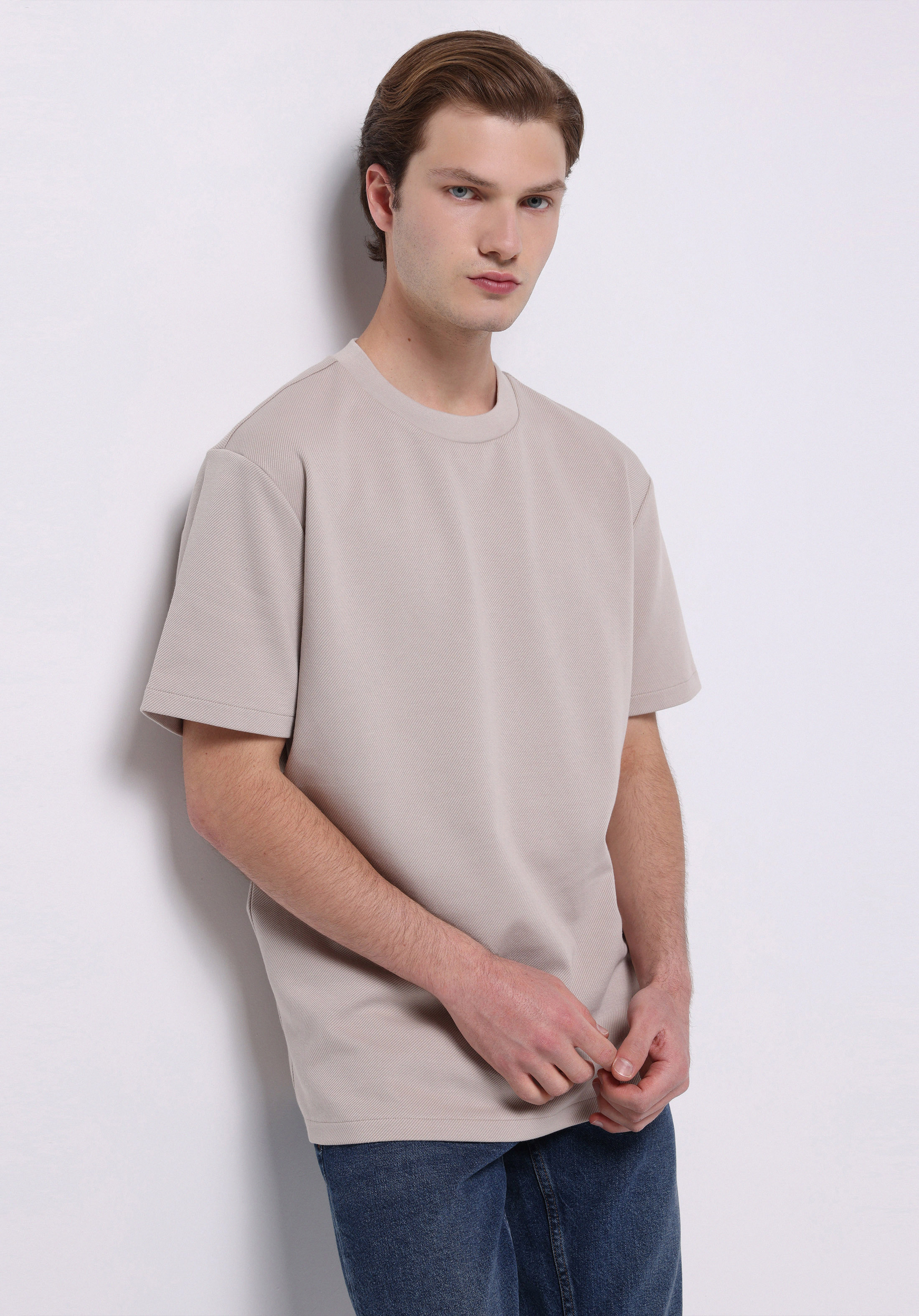 Afișați detalii pentru Tricou Cu Maneca Scurta De Barbati Alb Comfort Fit  Cl1075841