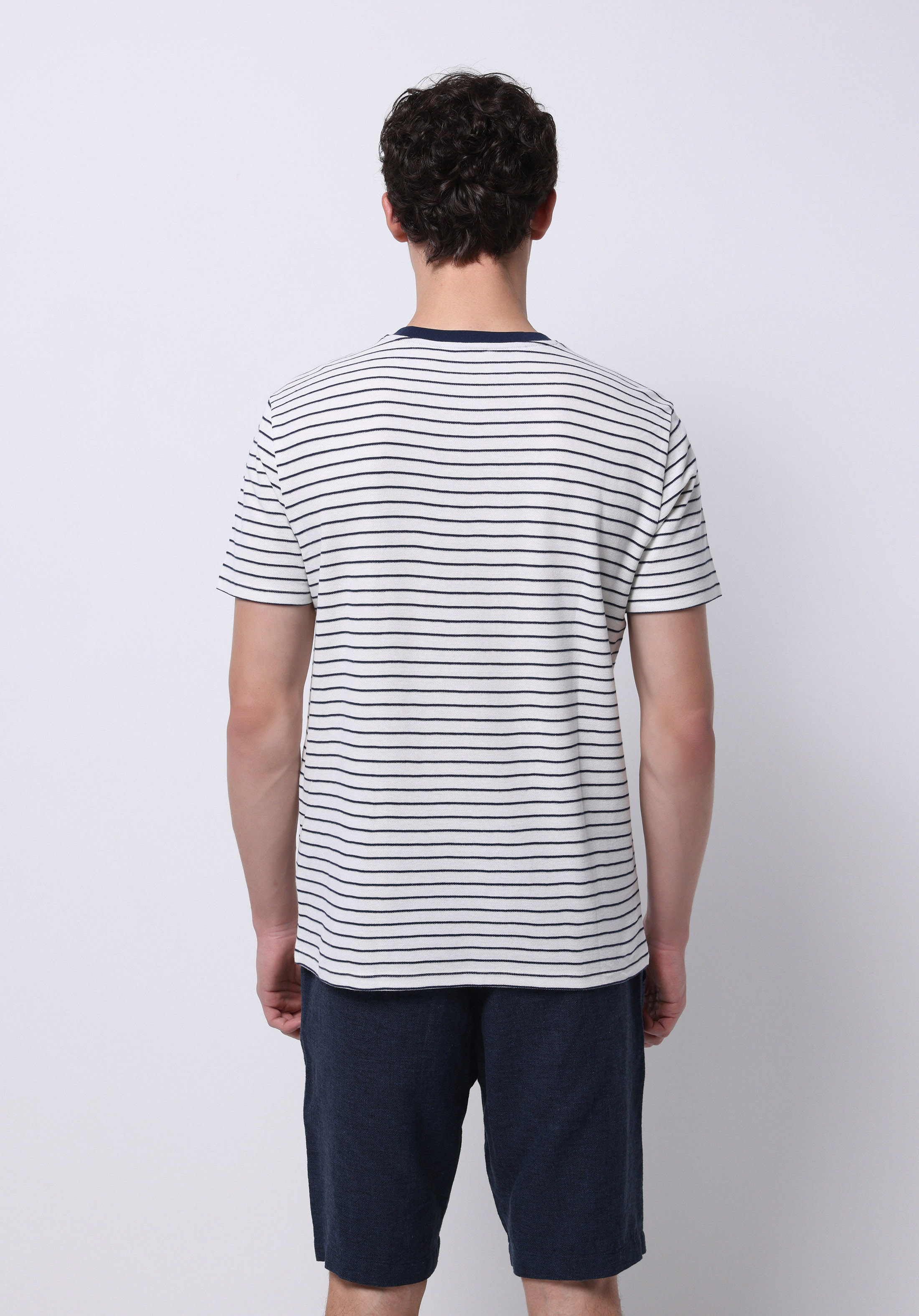 Afișați detalii pentru Tricou Cu Maneca Scurta De Barbati Albastru Regular Fit  Cl1074200
