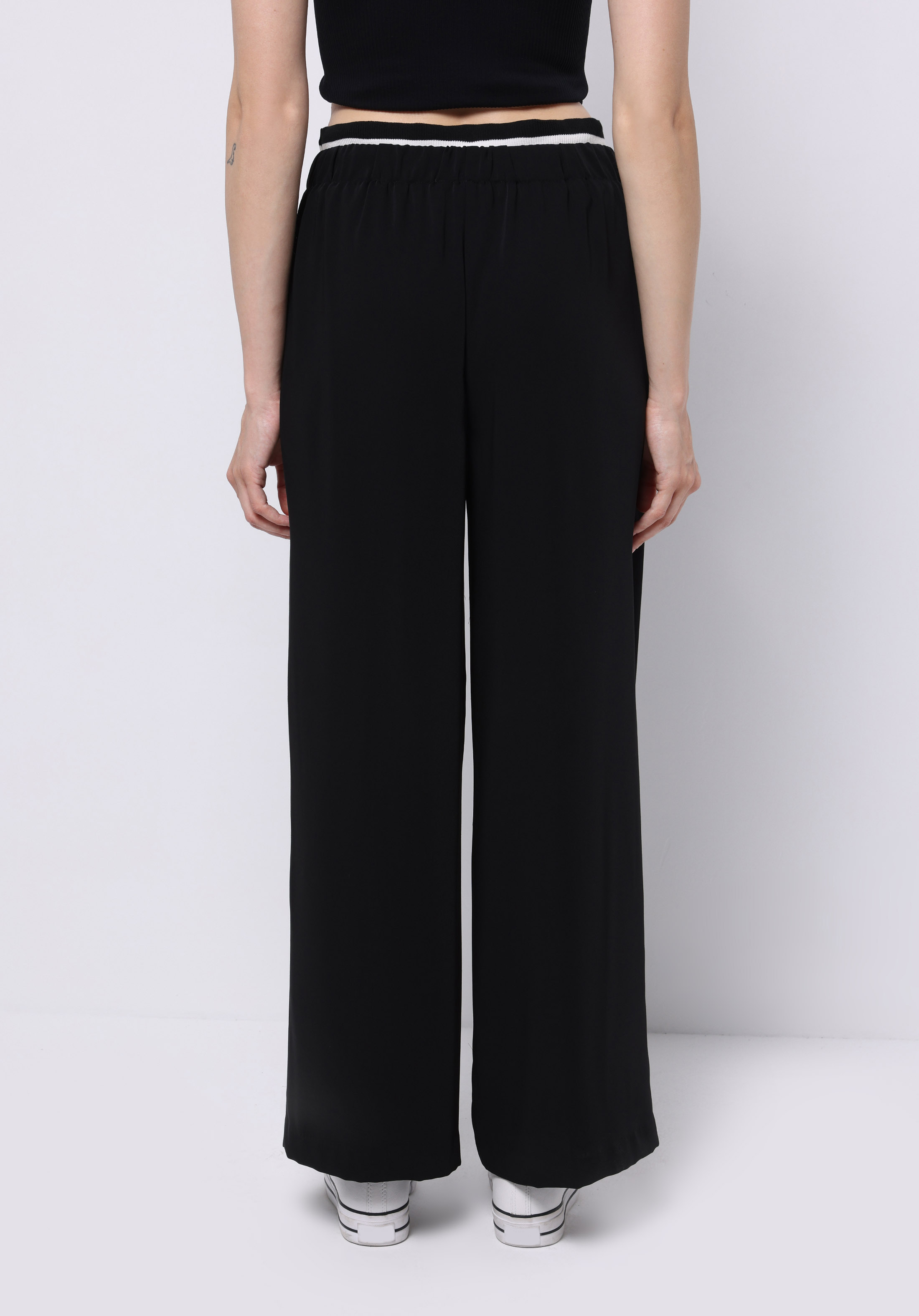 Afișați detalii pentru Pantaloni De Dama Negru Regular Fit  Cl1075595