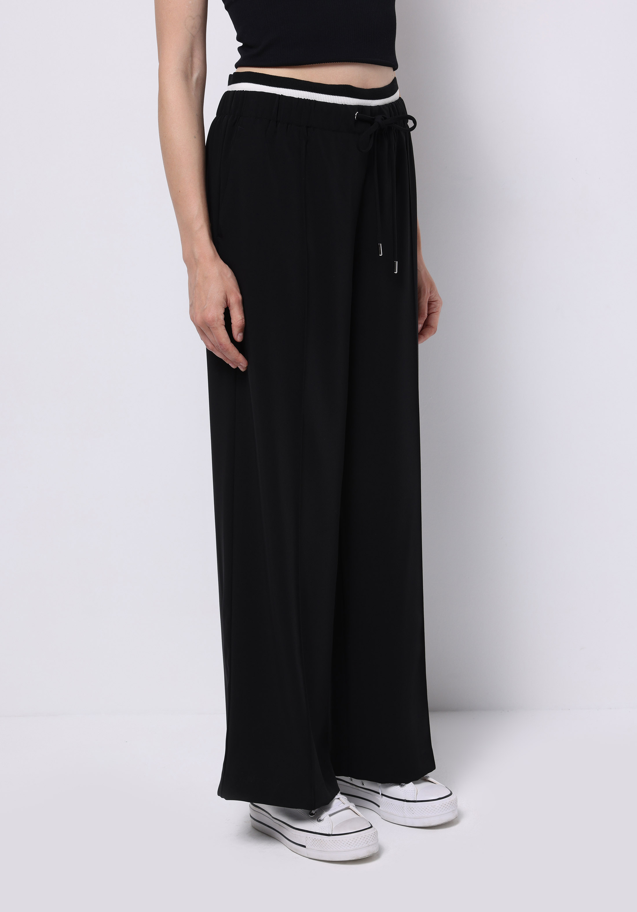 Afișați detalii pentru Pantaloni De Dama Negru Regular Fit  Cl1075595
