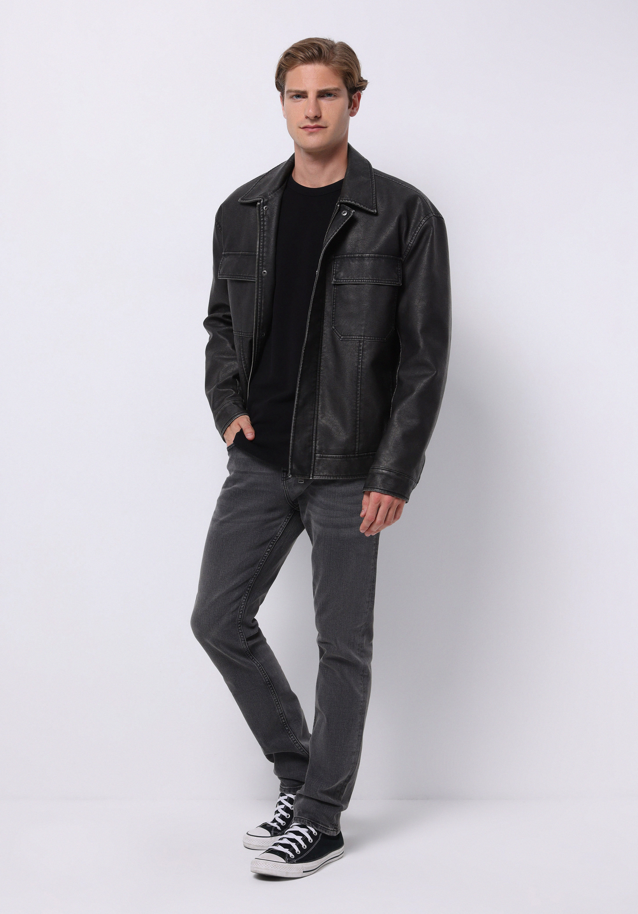Afișați detalii pentru Jacheta De Barbati Negru Slim Fit  Cl1076178