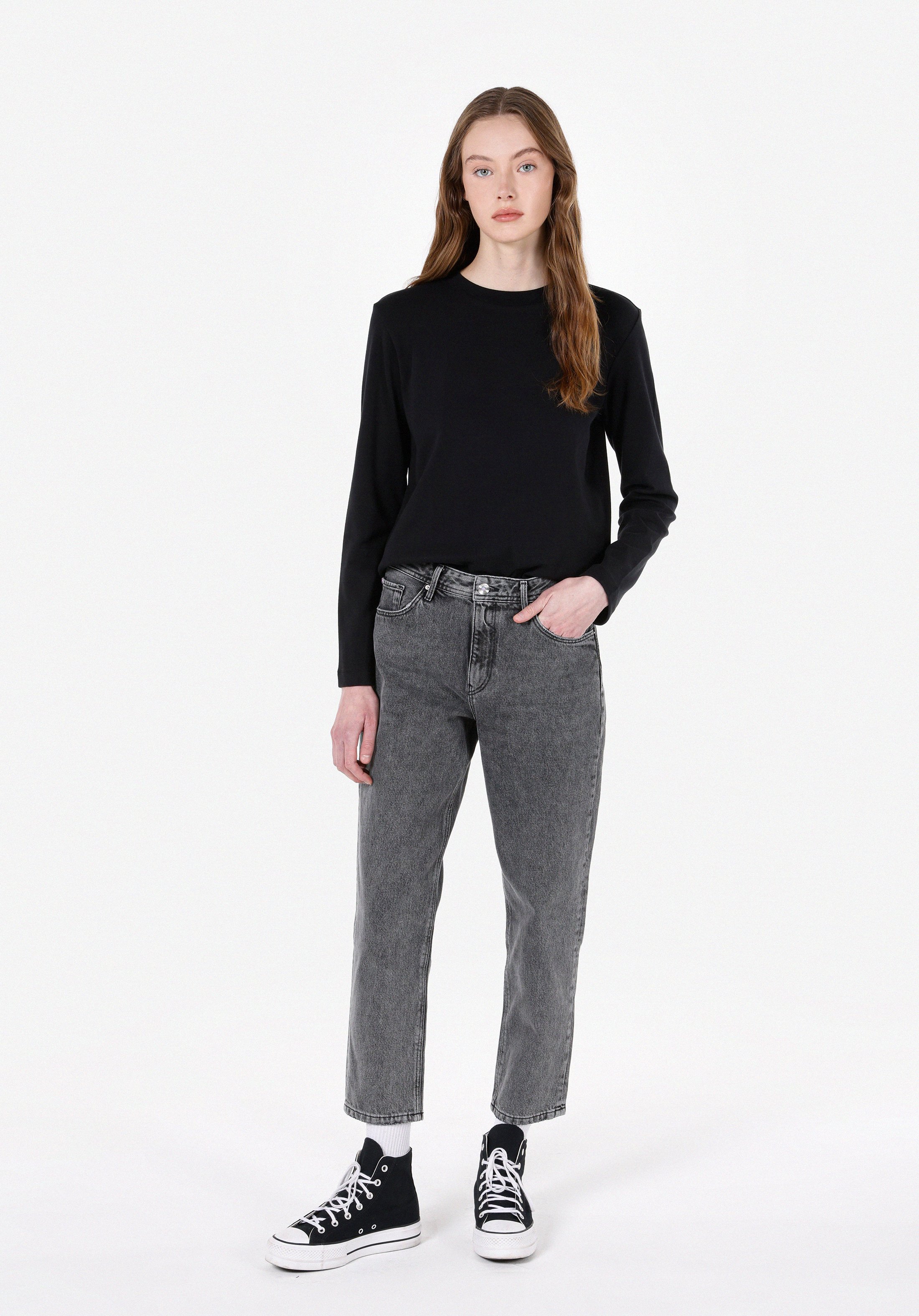 Afișați detalii pentru Pantaloni De Dama Denim Boyfriend Fit 893 Julia Cl1073667