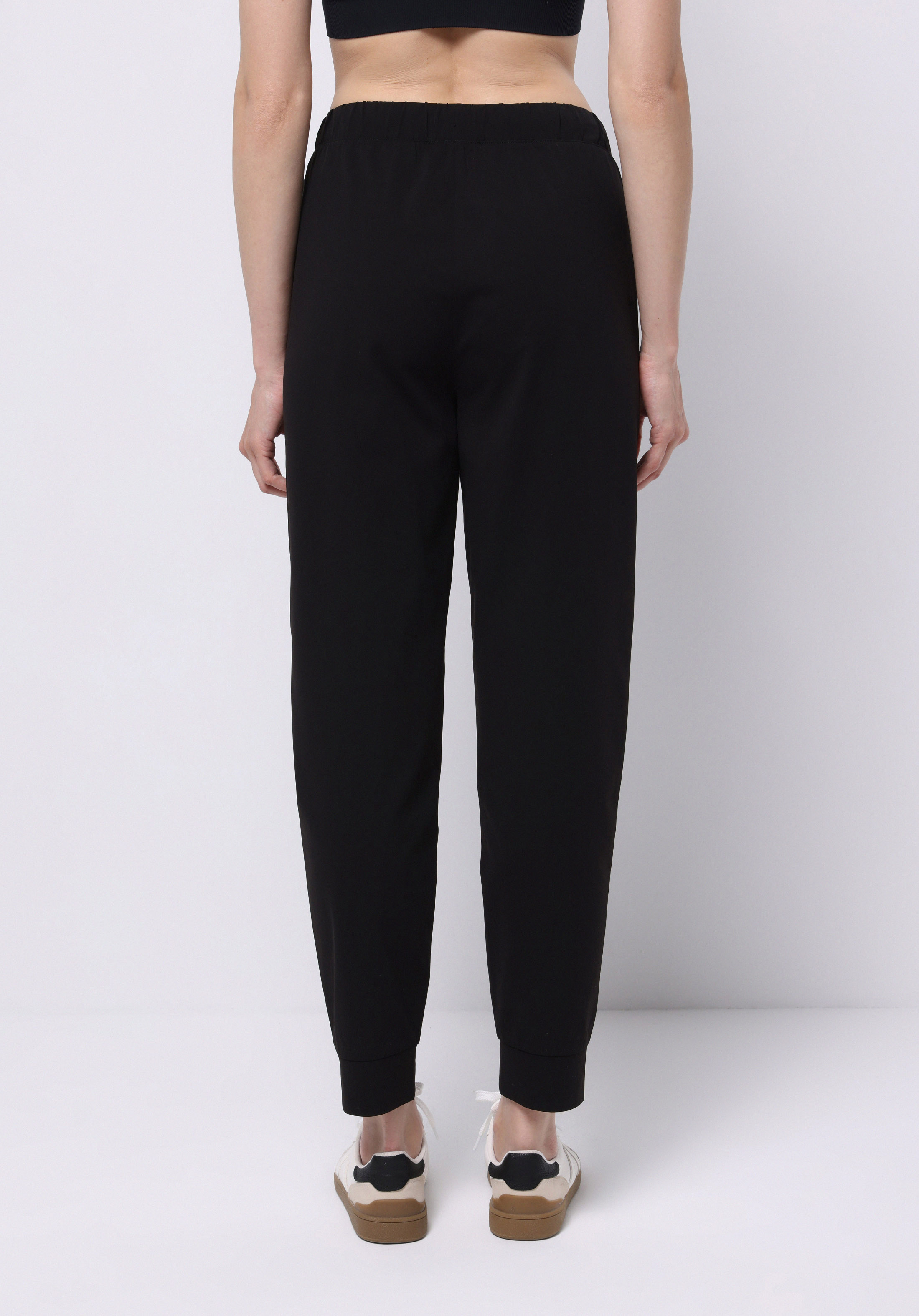 Afișați detalii pentru Pantaloni De Trening De Dama Negru Regular Fit  Cl1075803