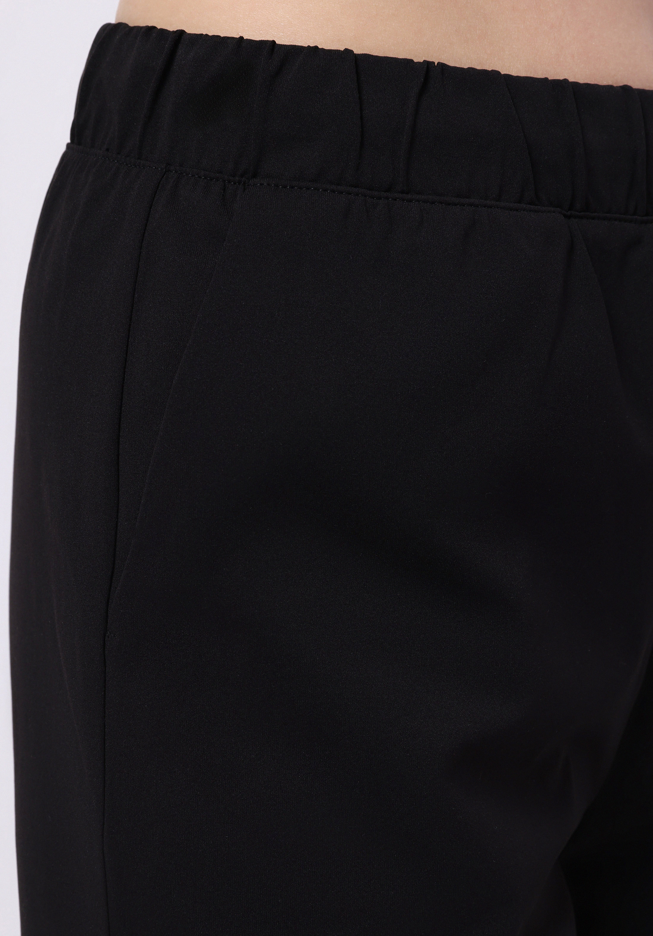 Afișați detalii pentru Pantaloni De Trening De Dama Negru Regular Fit  Cl1075803