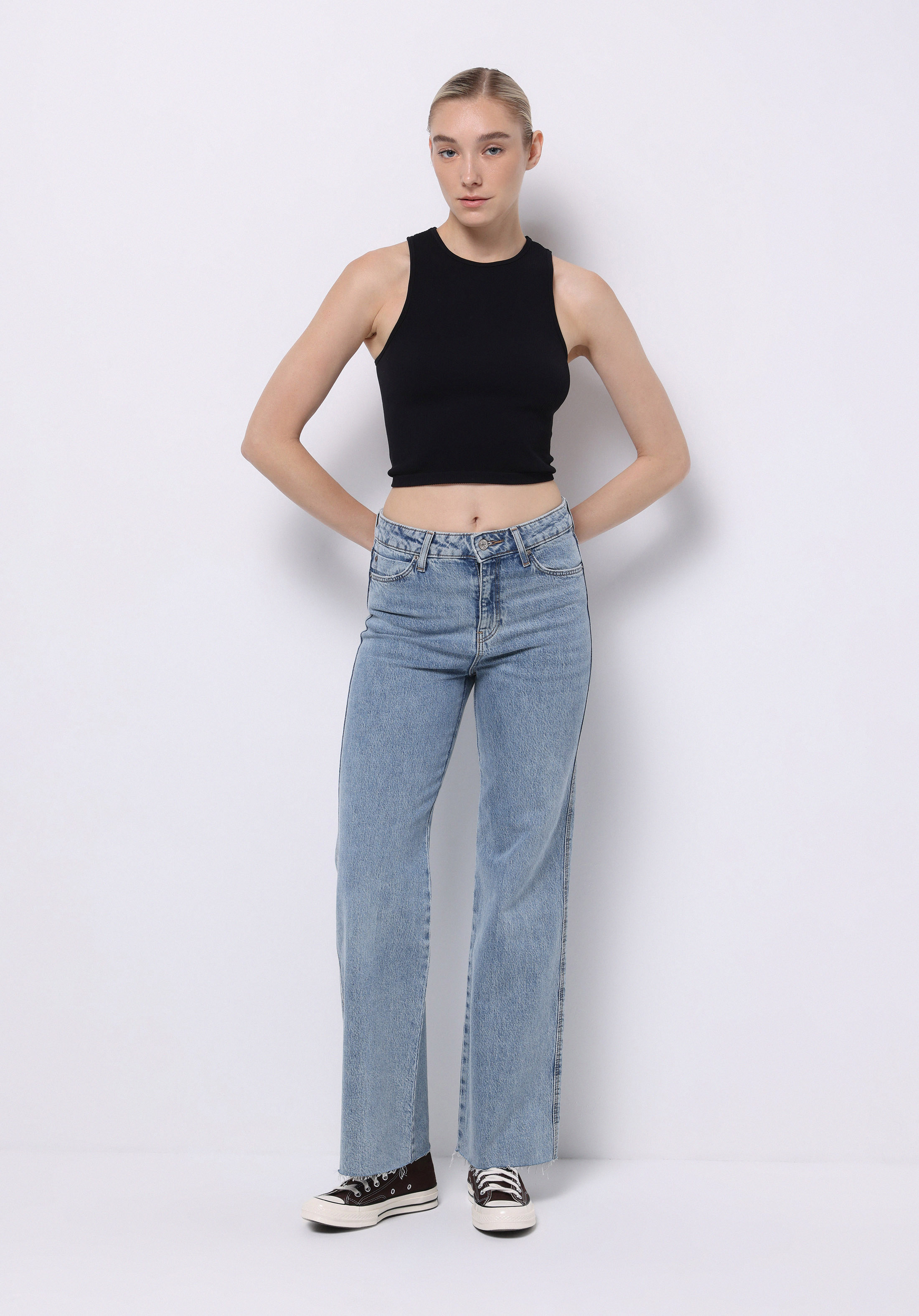 Afișați detalii pentru Pantaloni De Dama Albastru Inchis Regular Fit 793 Monica Cl1075980
