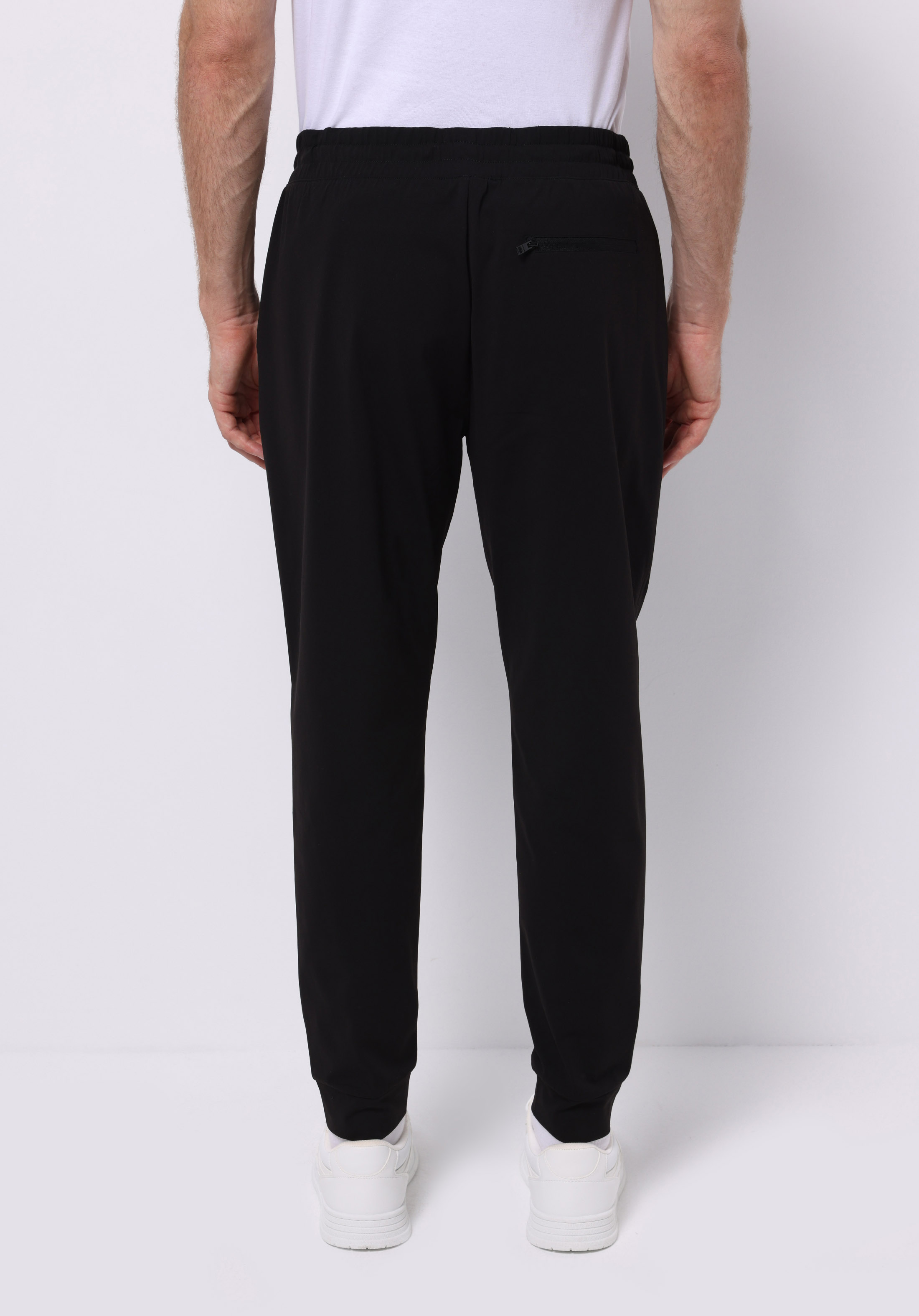Afișați detalii pentru Pantaloni De Trening De Barbati Negru Slim Fit  Cl1076166