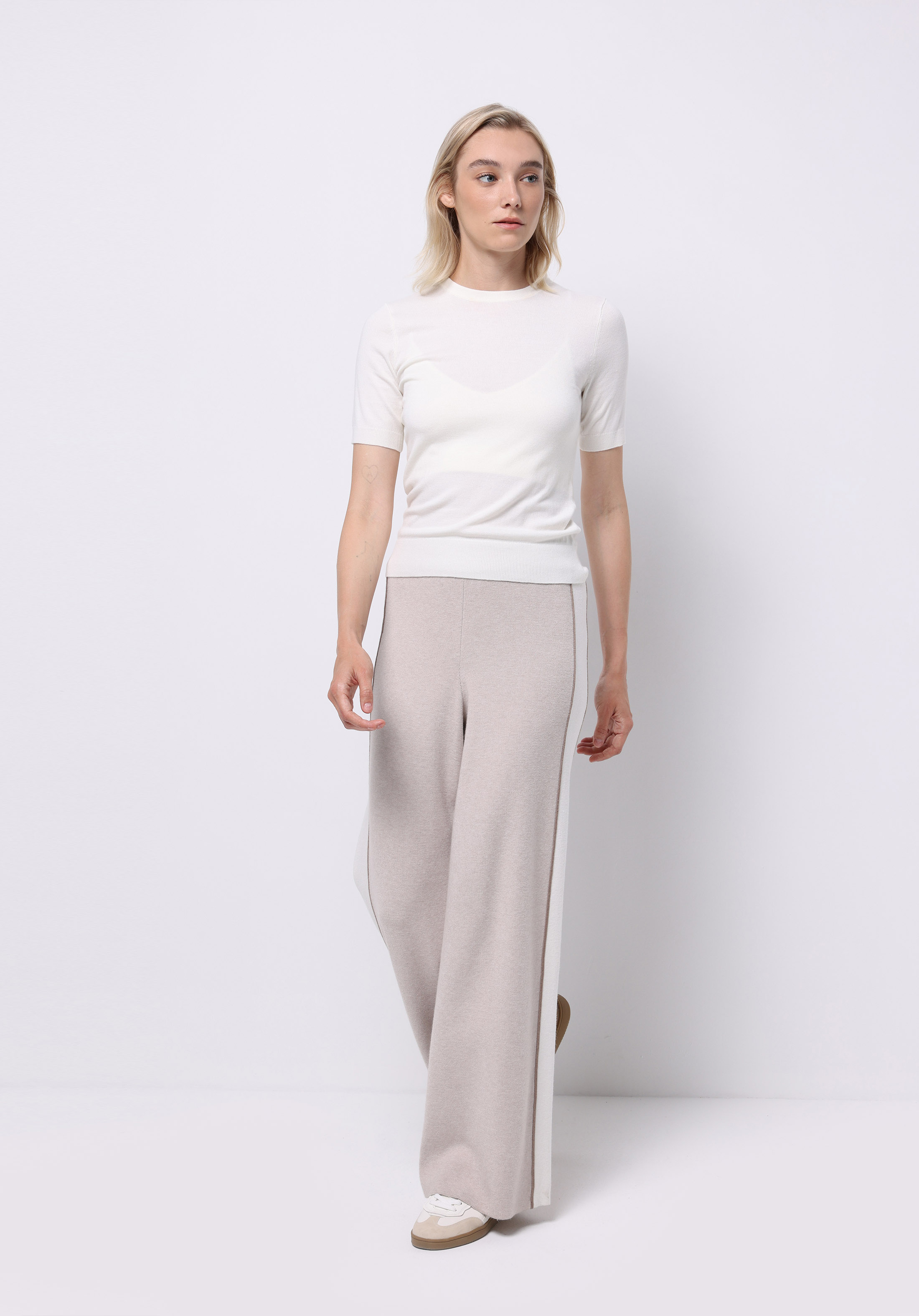 Afișați detalii pentru Pantaloni De Trening De Dama  Regular Fit  Cl1075890