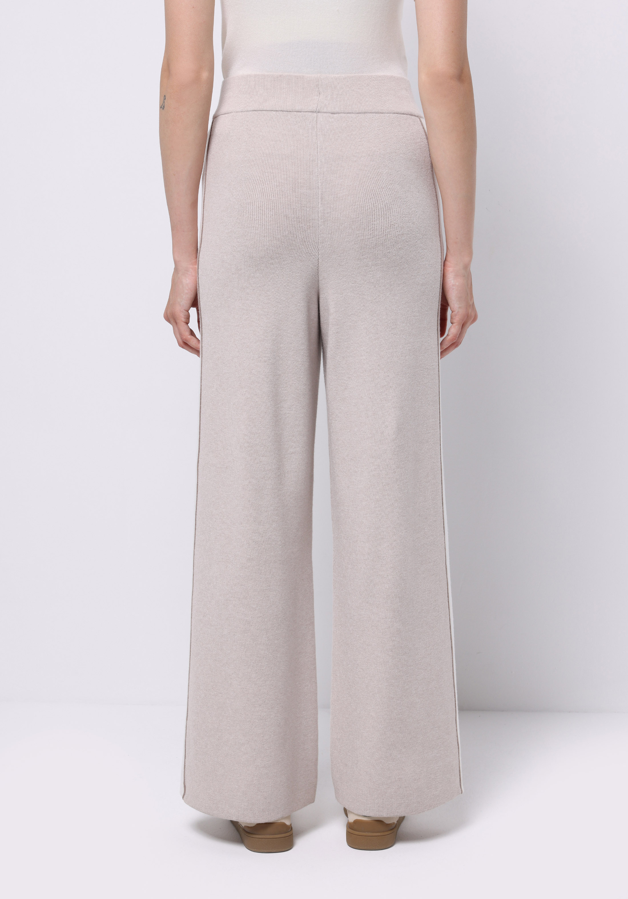 Afișați detalii pentru Pantaloni De Trening De Dama  Regular Fit  Cl1075890