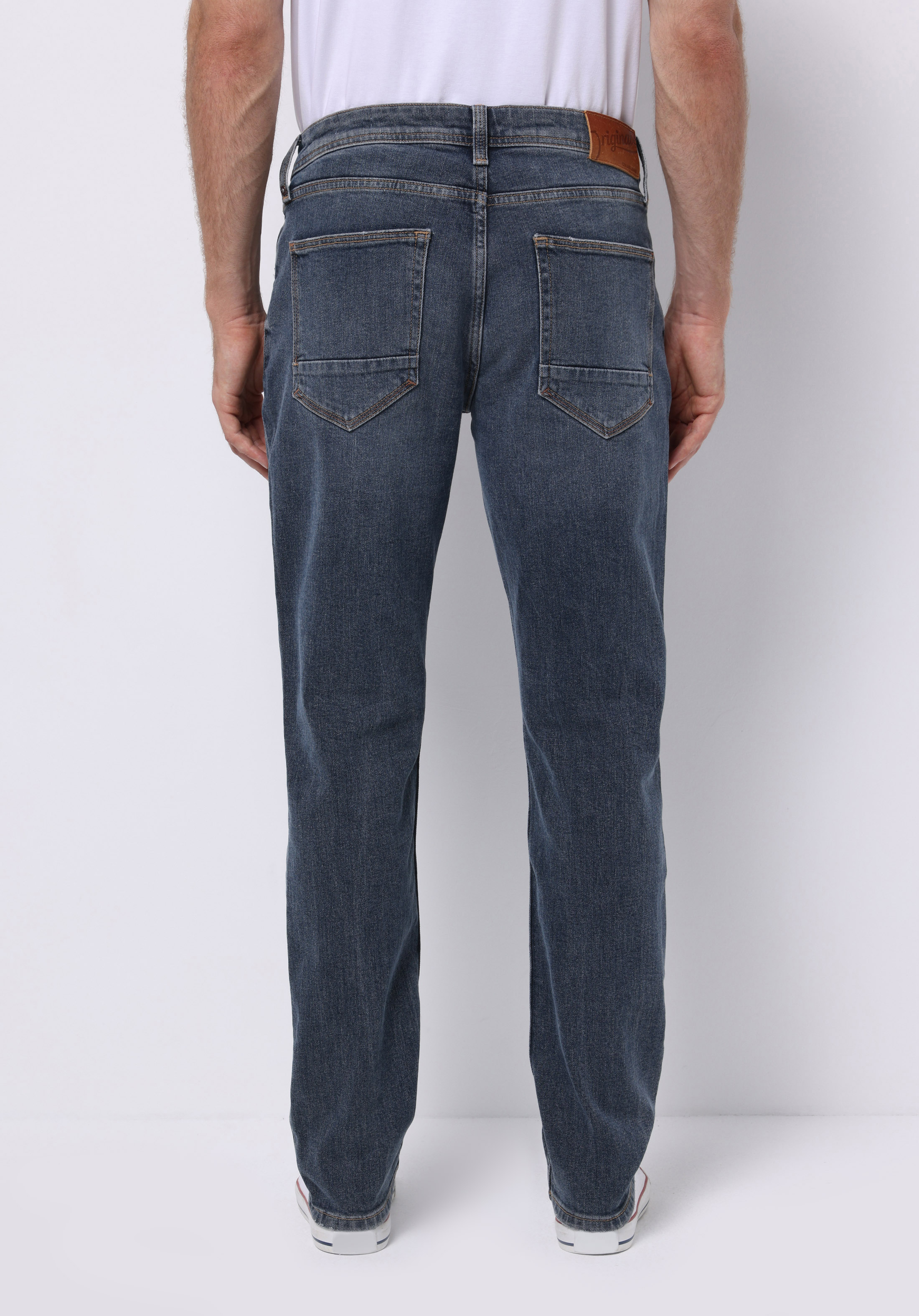 Afișați detalii pentru Pantaloni De Barbati Albastru Straight Fit 044 Karl Cl1076167