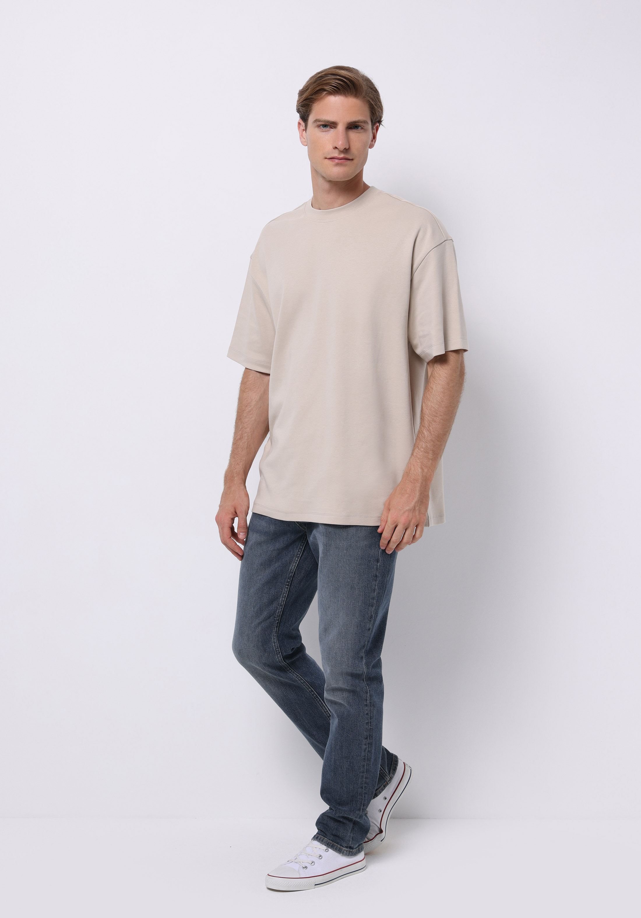 Afișați detalii pentru Pantaloni De Barbati Albastru Straight Fit 044 Karl Cl1076167