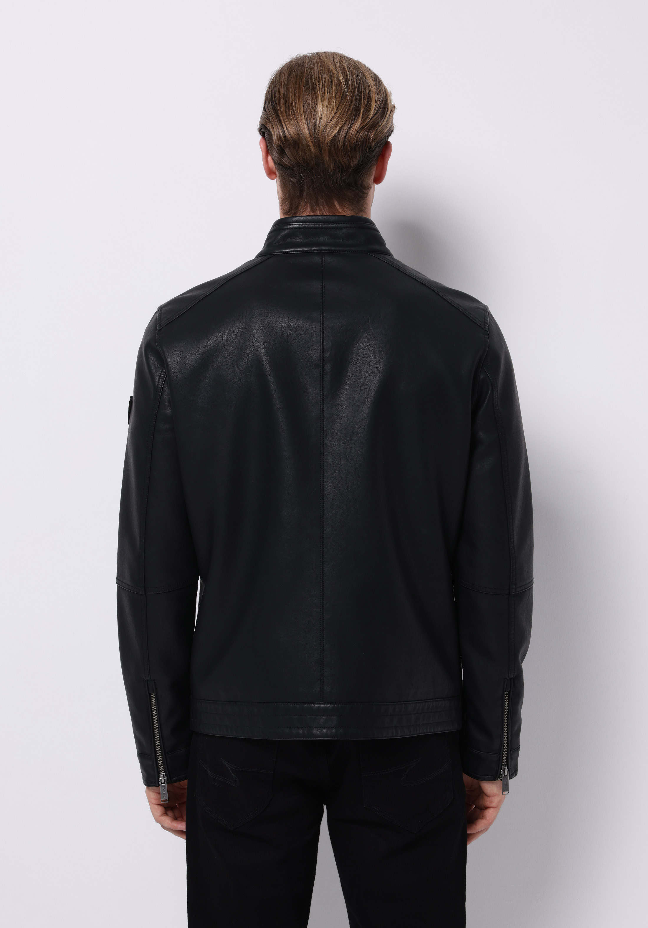 Afișați detalii pentru Jacheta De Barbati Negru Slim Fit  Cl1076212