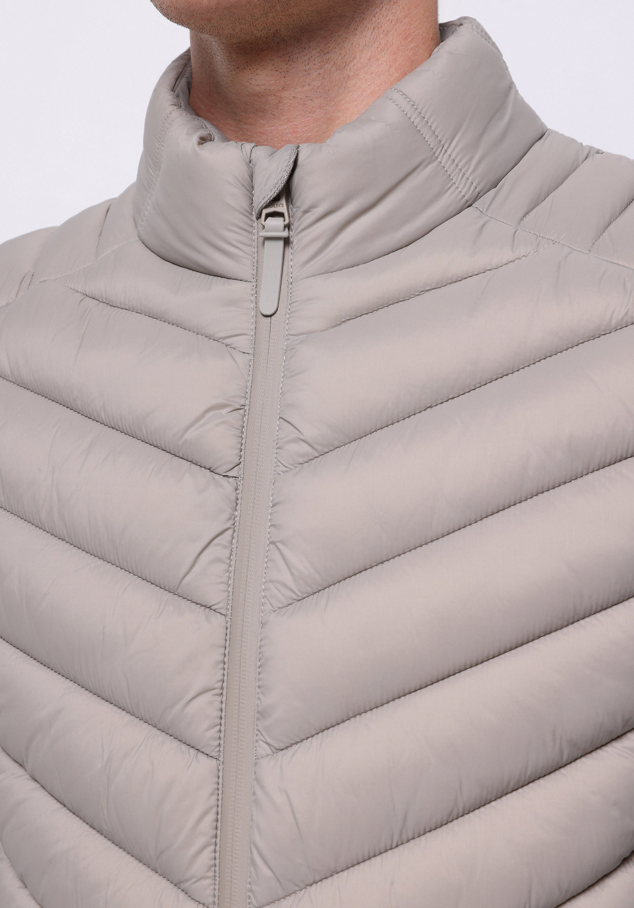 Afișați detalii pentru Vesta De Barbati Bej Slim Fit  Cl1071238