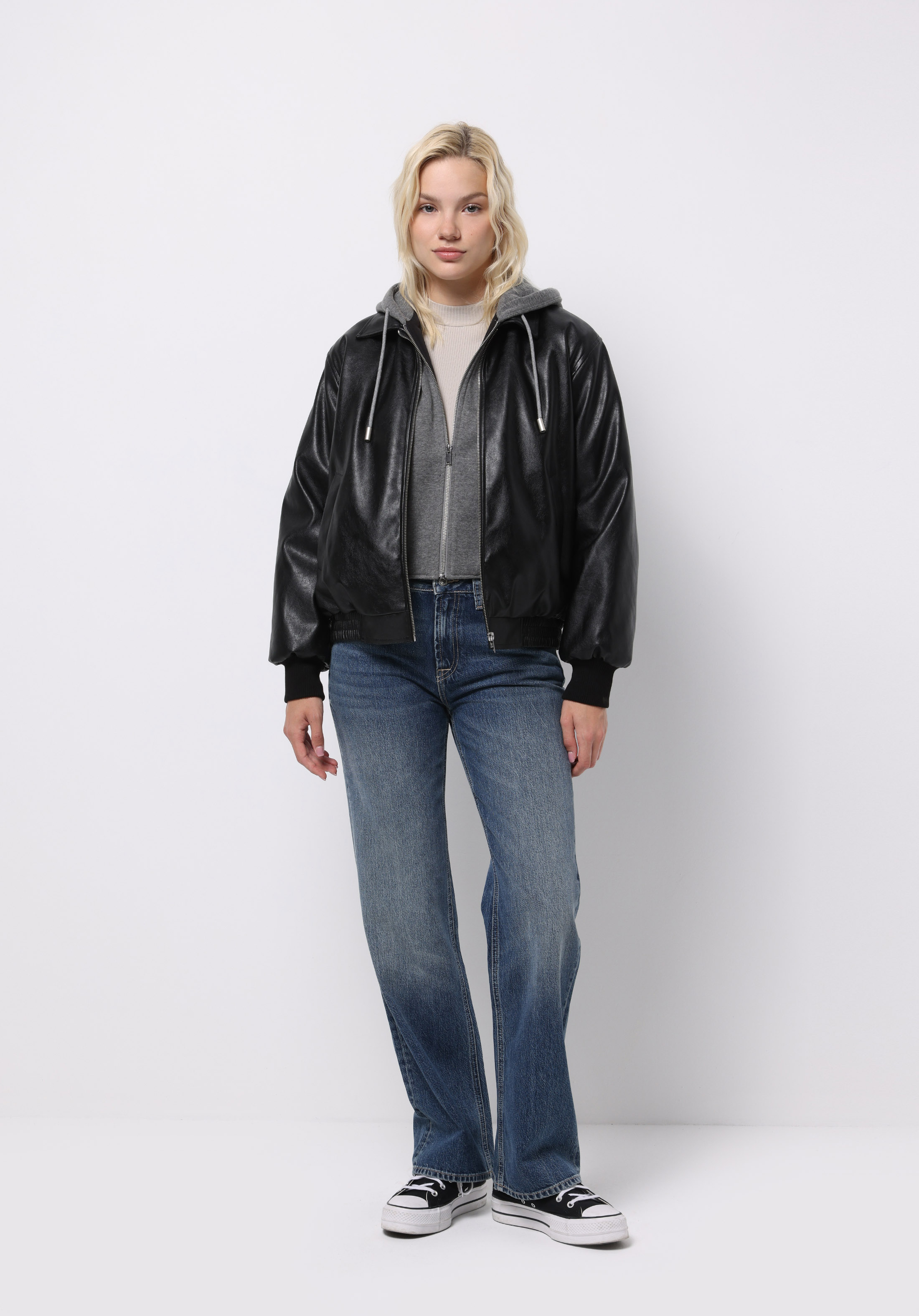 Afișați detalii pentru Jacheta De Dama Negru Regular Fit  Cl1076417