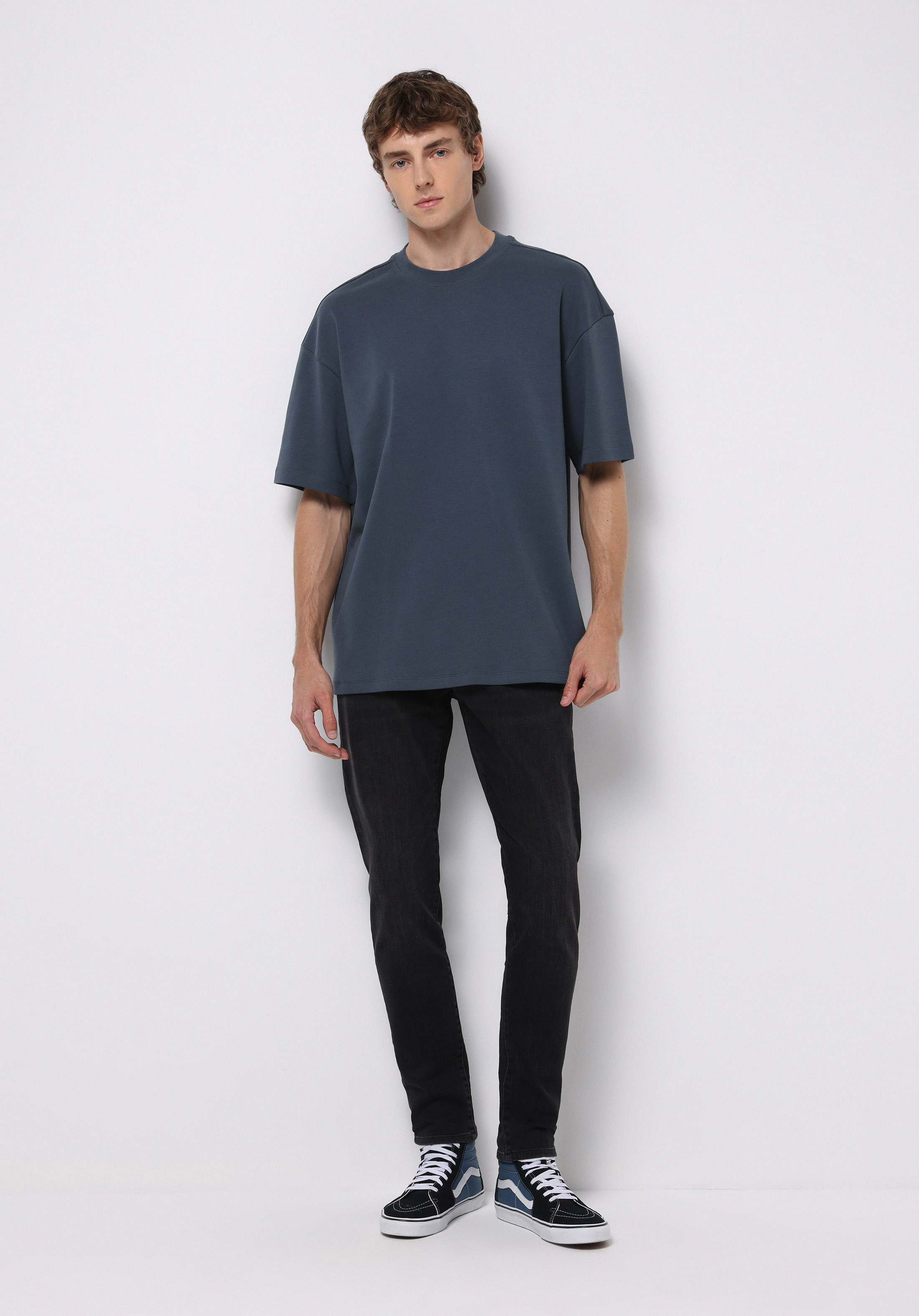 Afișați detalii pentru Pantaloni De Barbati Negru Slim Fit 041 Danny Cl1076543
