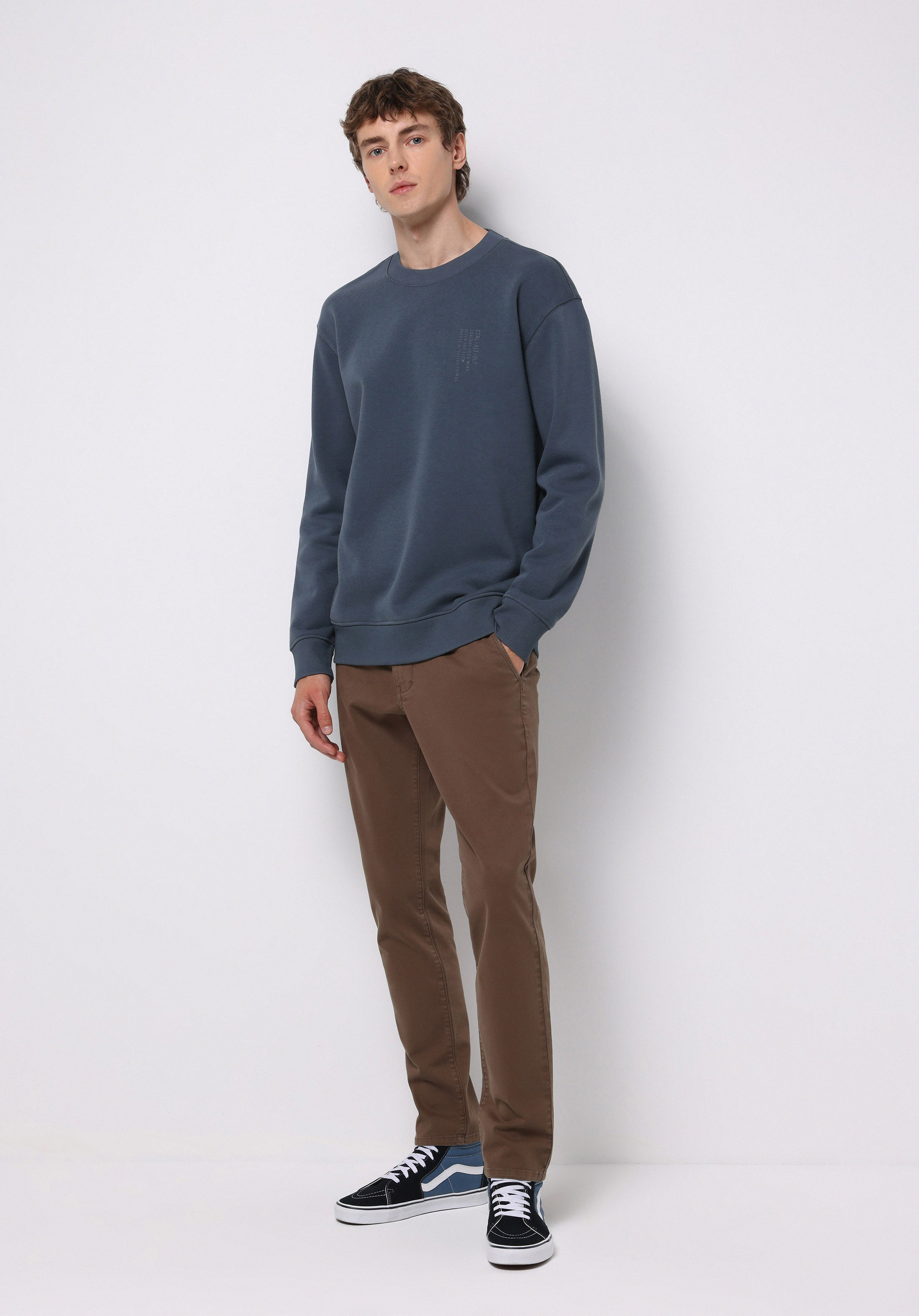 Afișați detalii pentru Hanorac / Bluza De Barbati Albastru Comfort Fit  Cl1076883