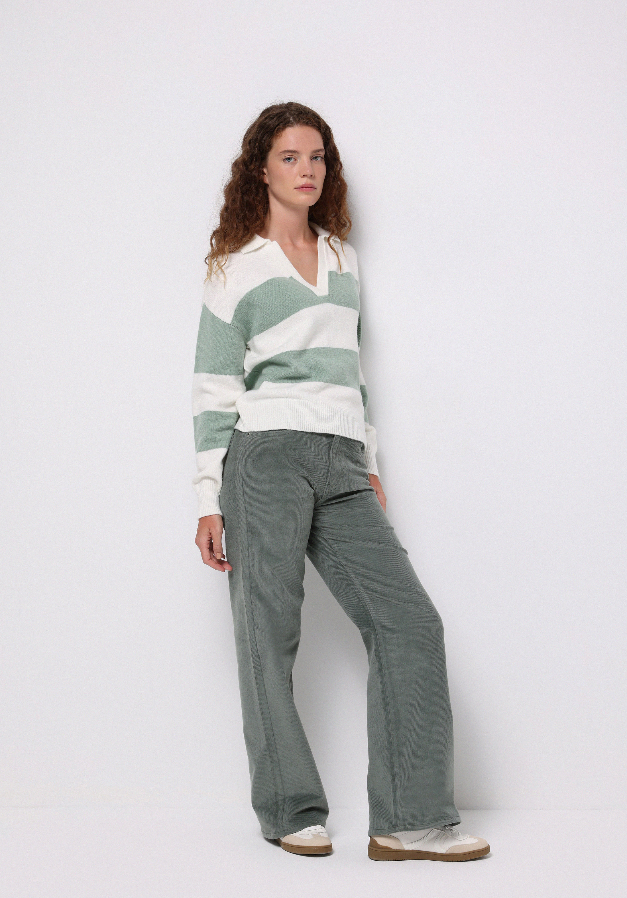Afișați detalii pentru Pulover De Dama Verde Regular Fit  Cl1076604