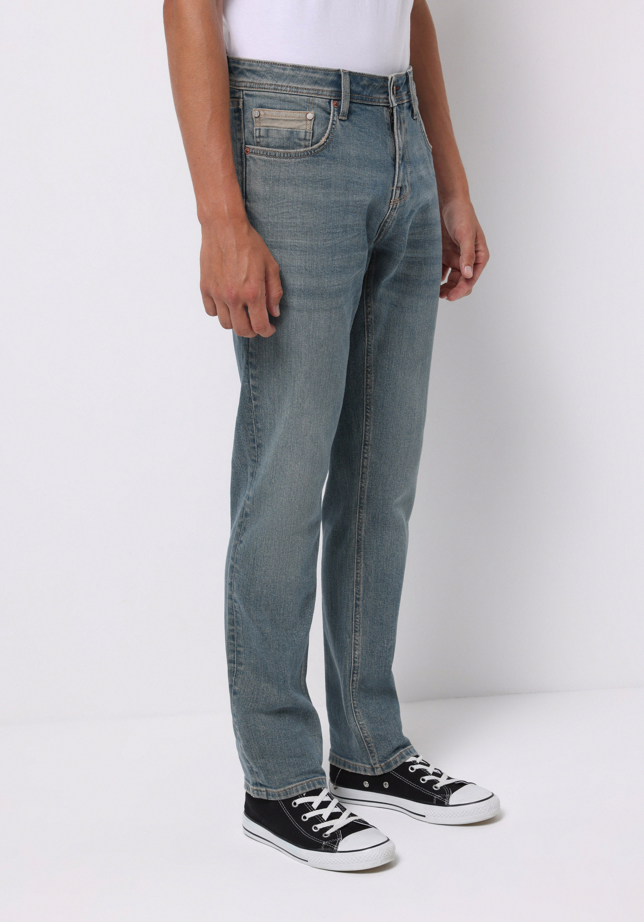 Afișați detalii pentru Pantaloni De Barbati Albastru Straight Fit 044 Karl Cl1076823