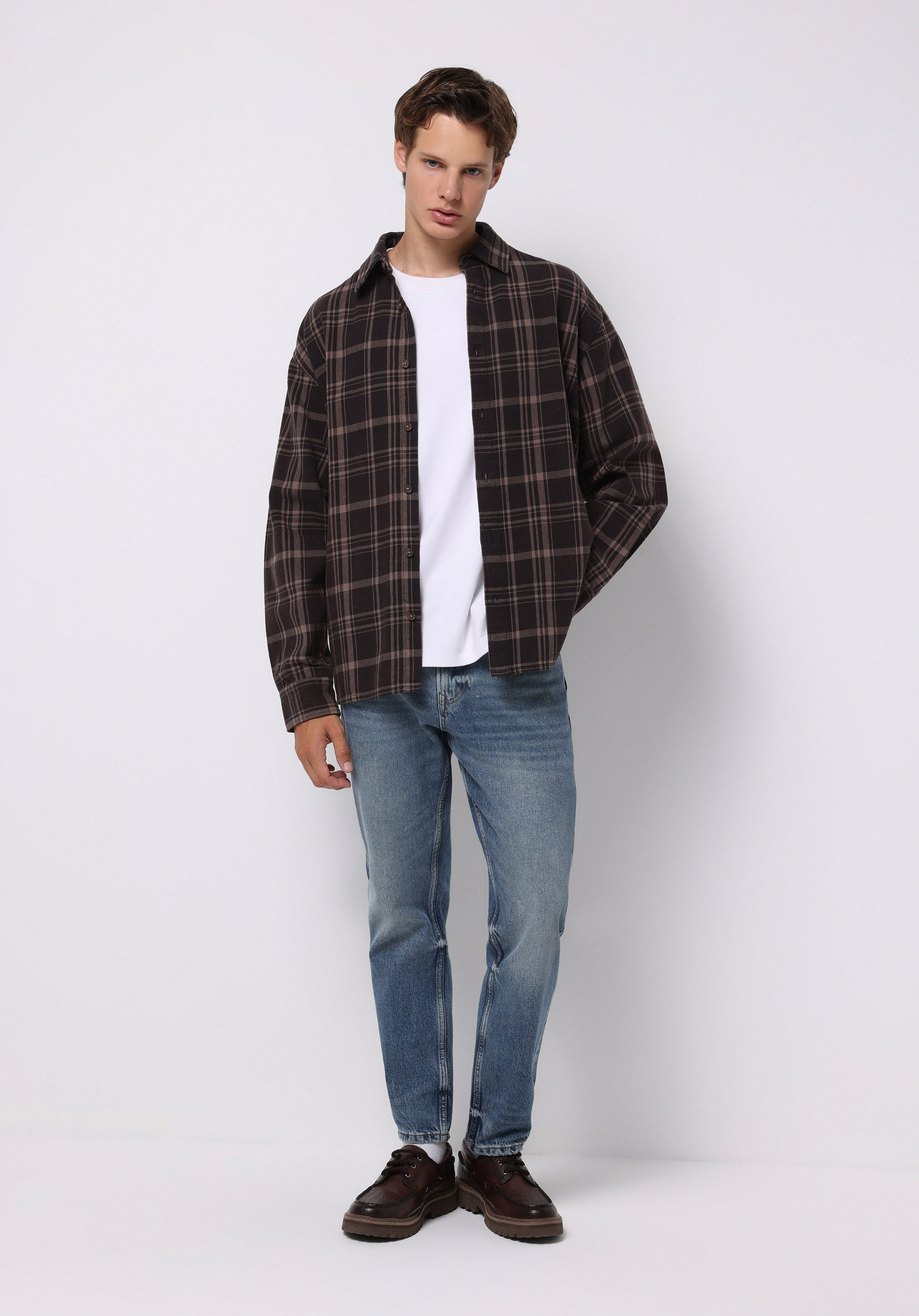 Afișați detalii pentru Pantaloni De Barbati Albastru Loose Tapered Fit  Cl1076833