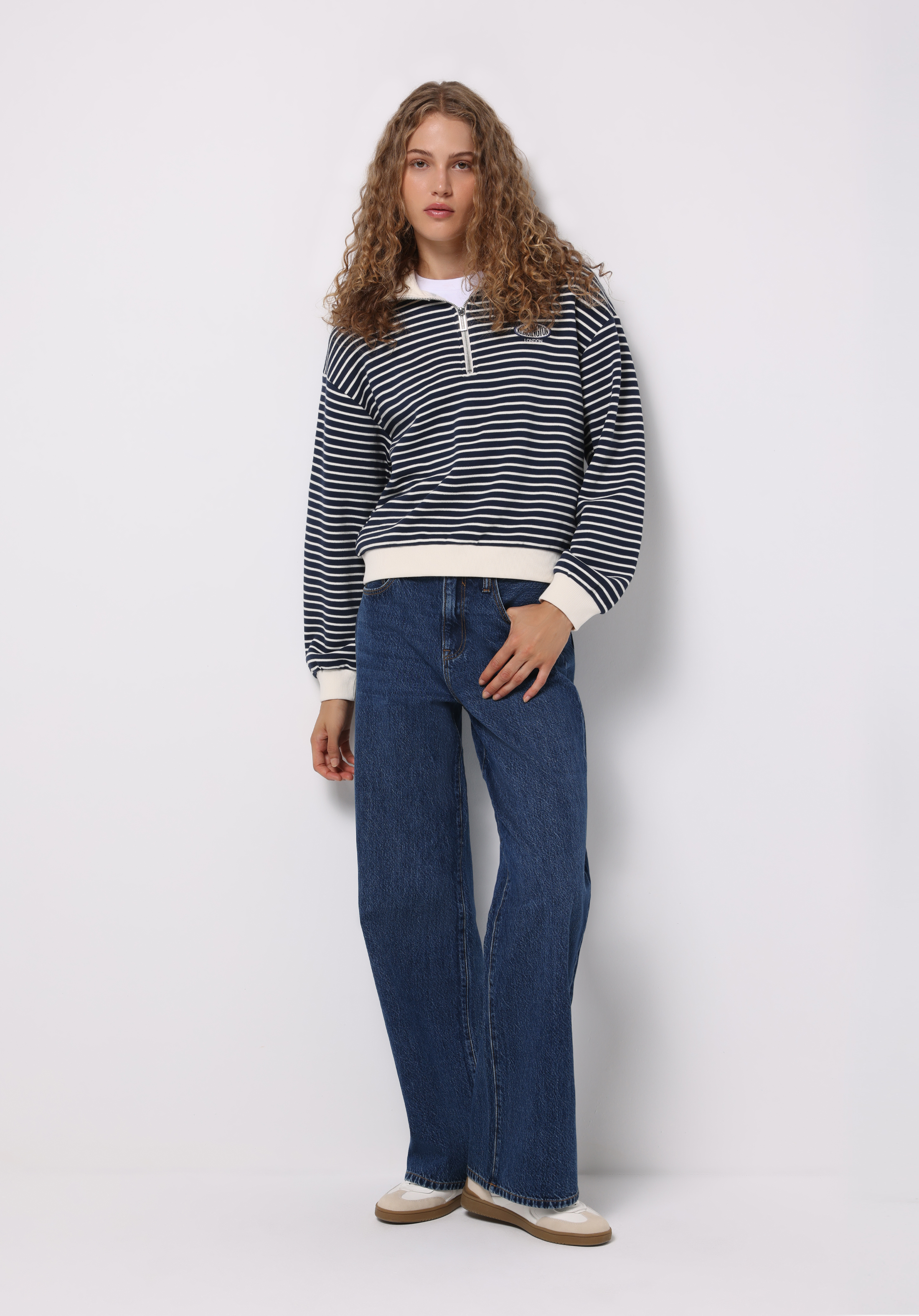 Afișați detalii pentru Hanorac / Bluza De Dama Albastru Marin Regular Fit  Cl1076439