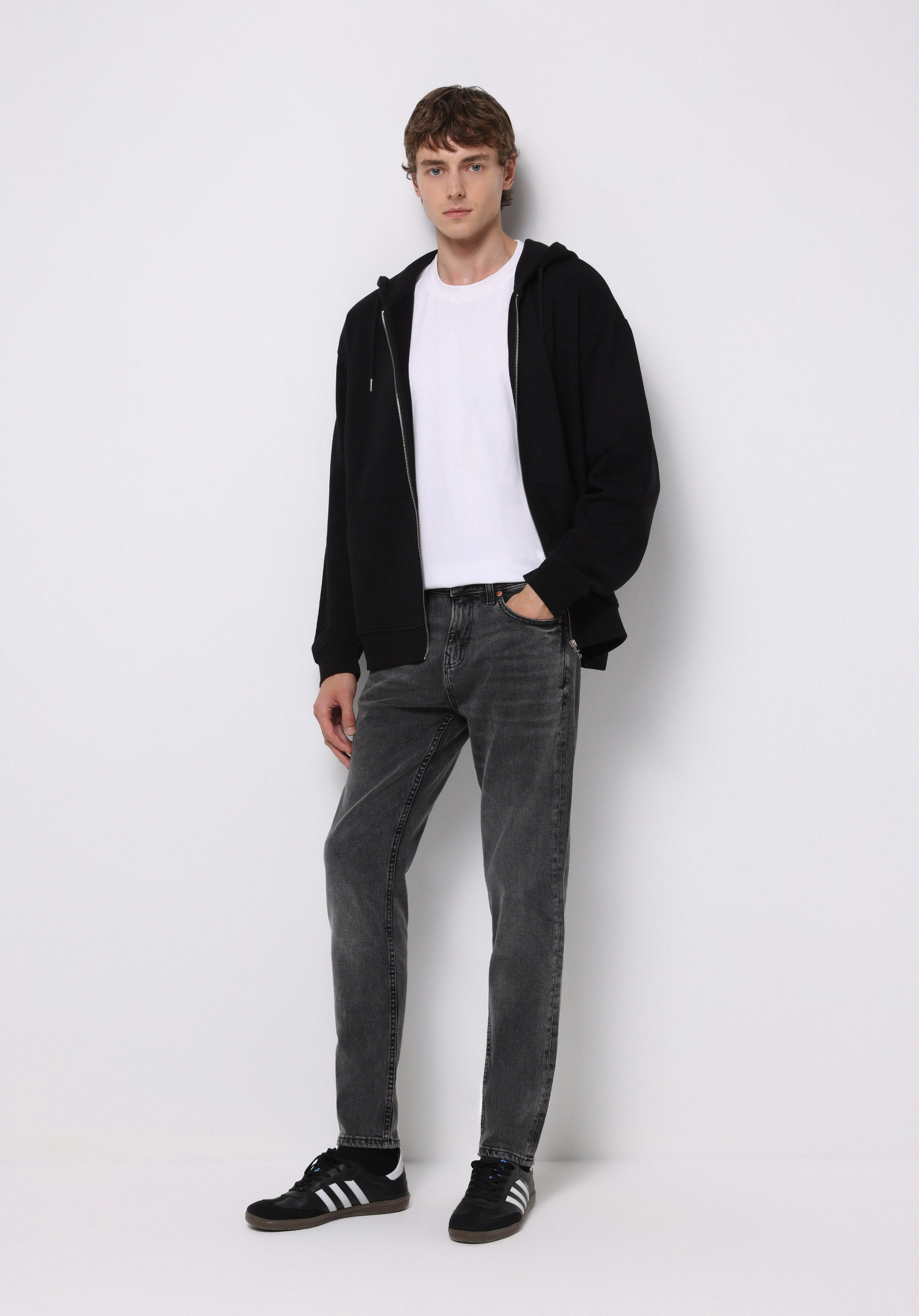 Afișați detalii pentru Pantaloni De Barbati Negru Regular Fit 067 Jack Cl1076836