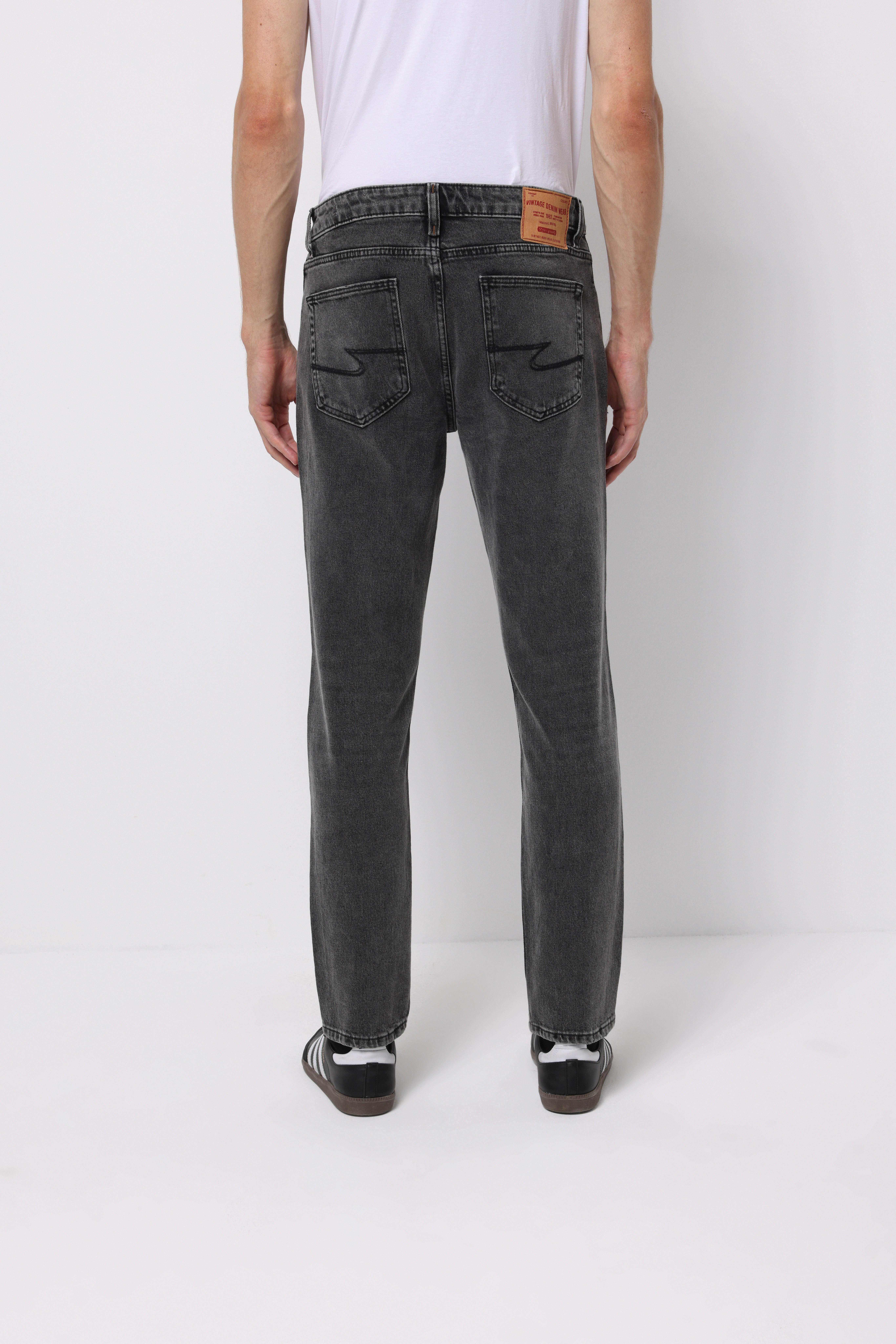 Afișați detalii pentru Pantaloni De Barbati Negru Regular Fit 067 Jack Cl1076836
