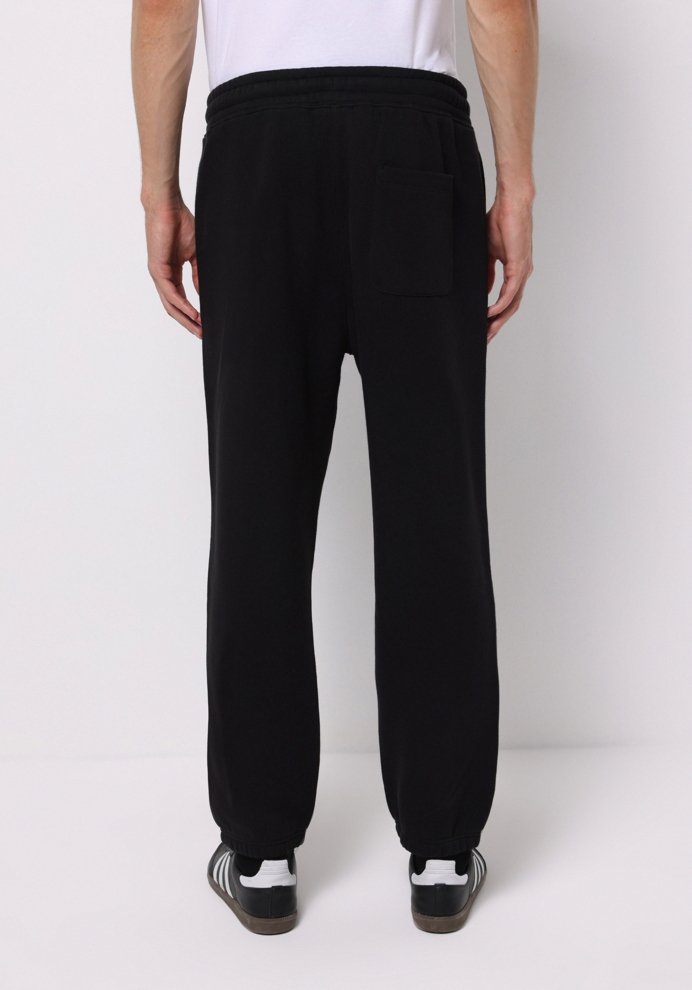 Afișați detalii pentru Pantaloni De Trening De Barbati Negru Loose Fit  Cl1077101
