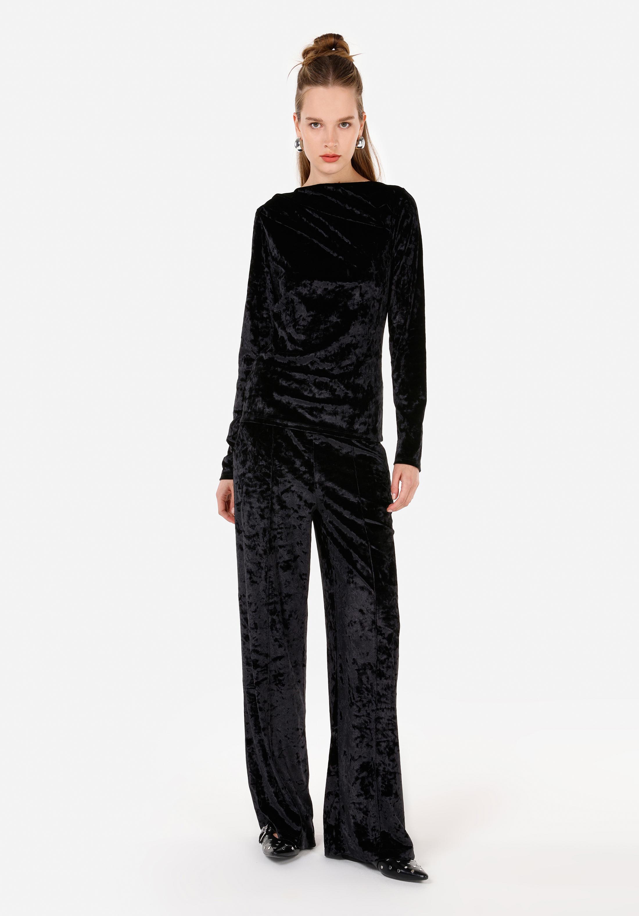 Afișați detalii pentru Pantaloni De Trening De Dama Negru Regular Fit  Cl1071157