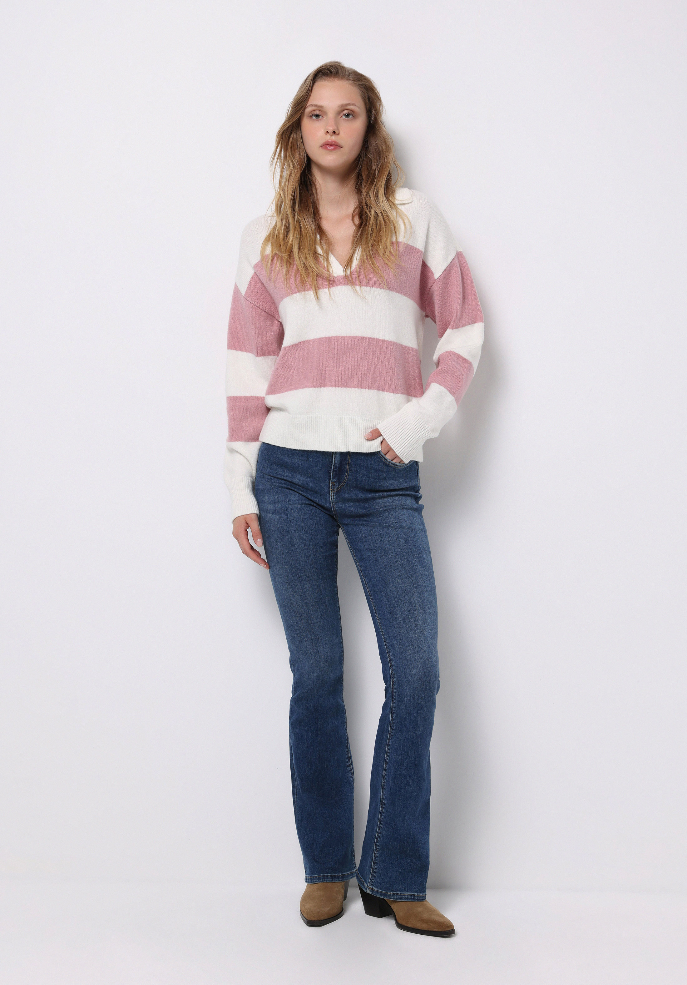 Afișați detalii pentru Pulover De Dama Roz Regular Fit  Cl1076604